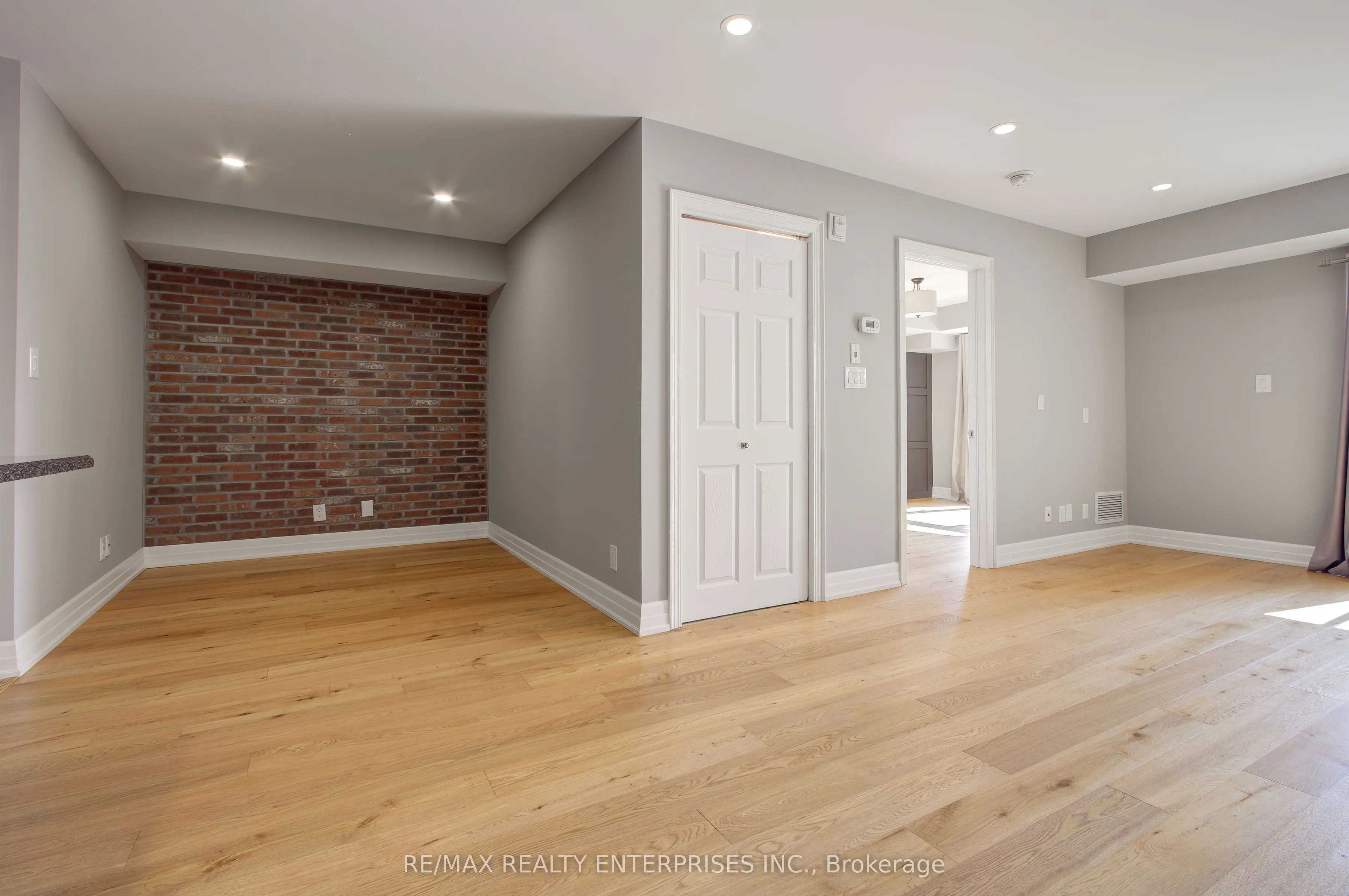 3070 Rotary Way, #412