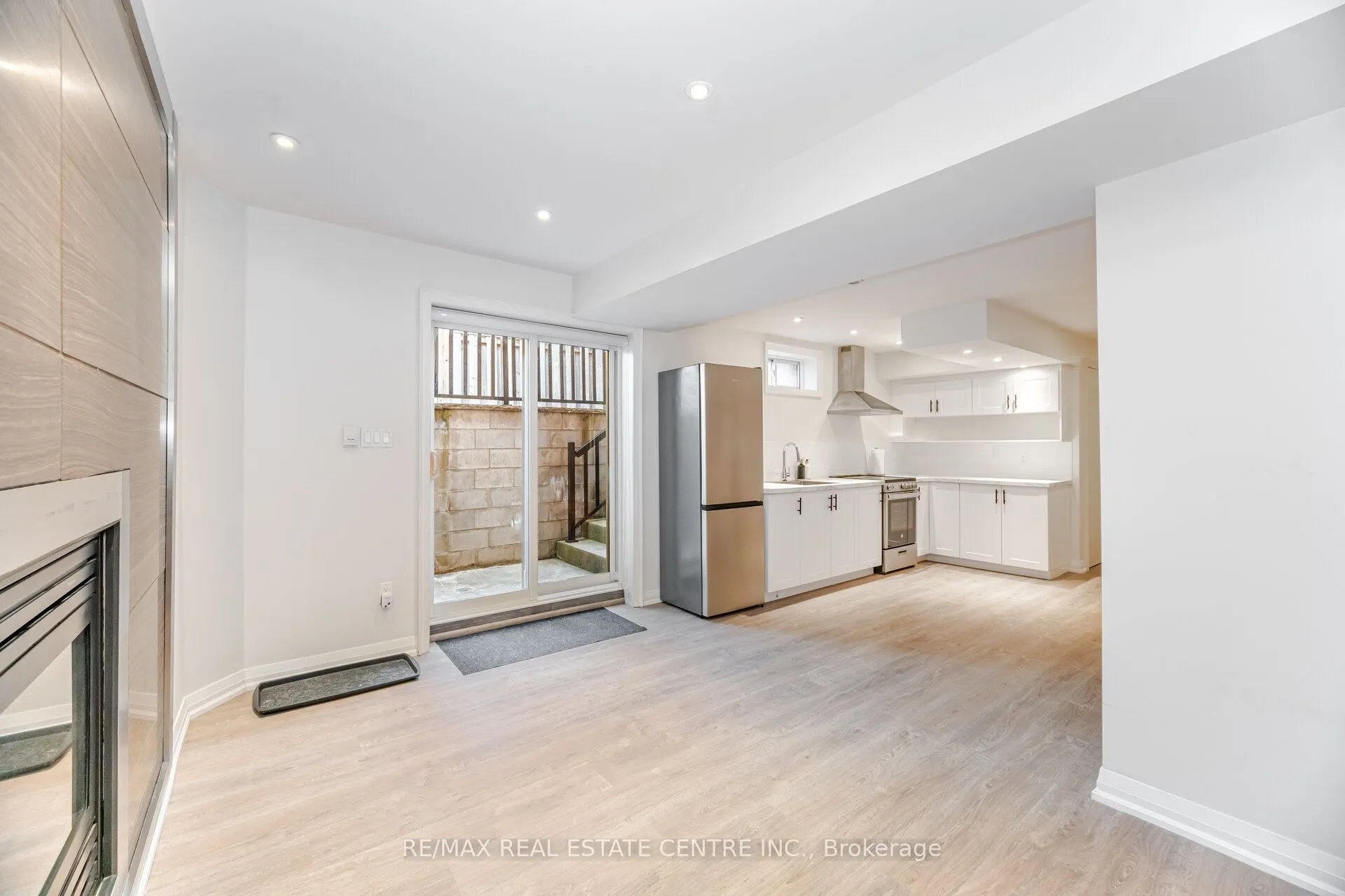 680 Driftcurrent Drive, #Basement