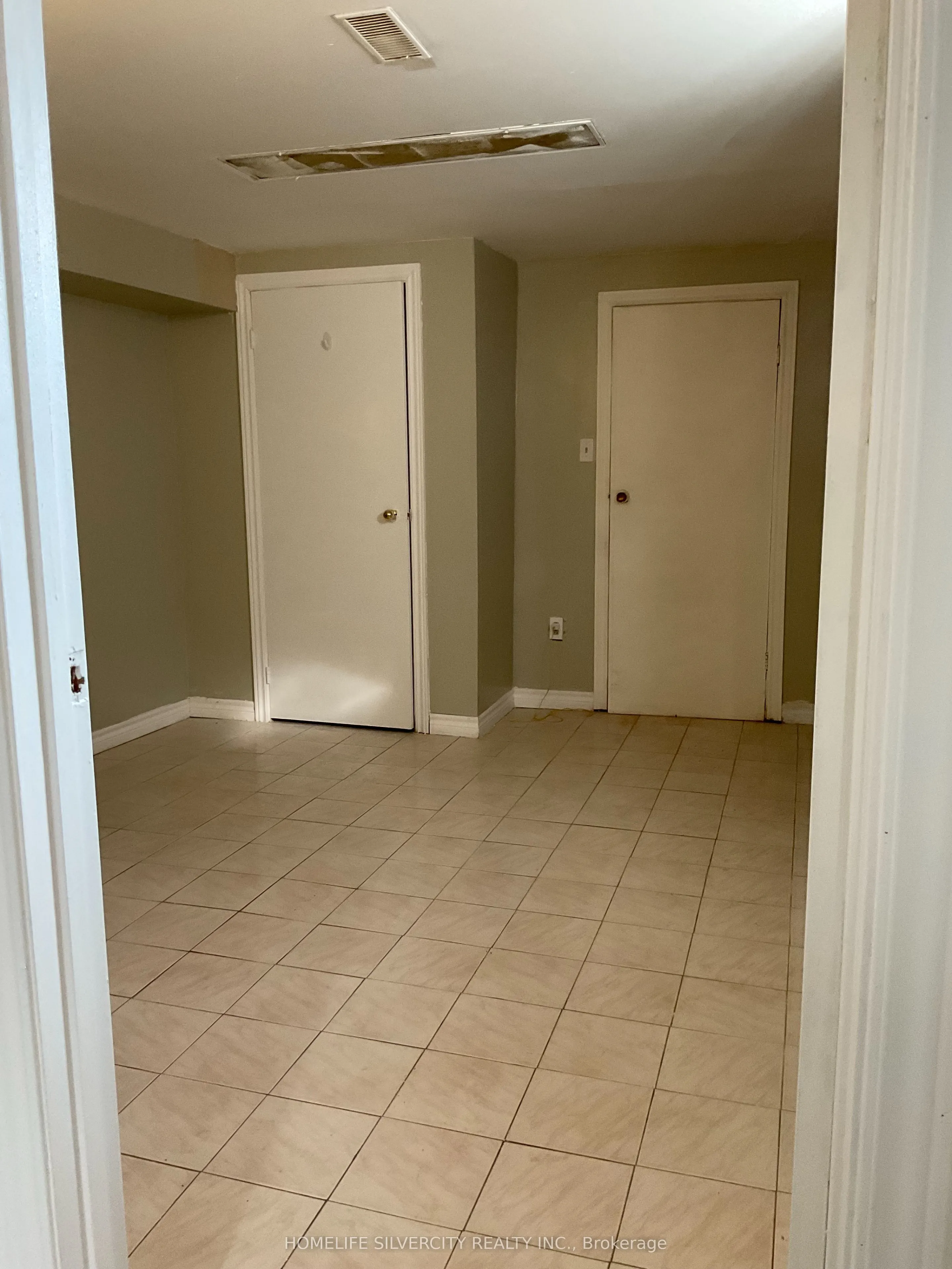 3708 Woodruff Crescent