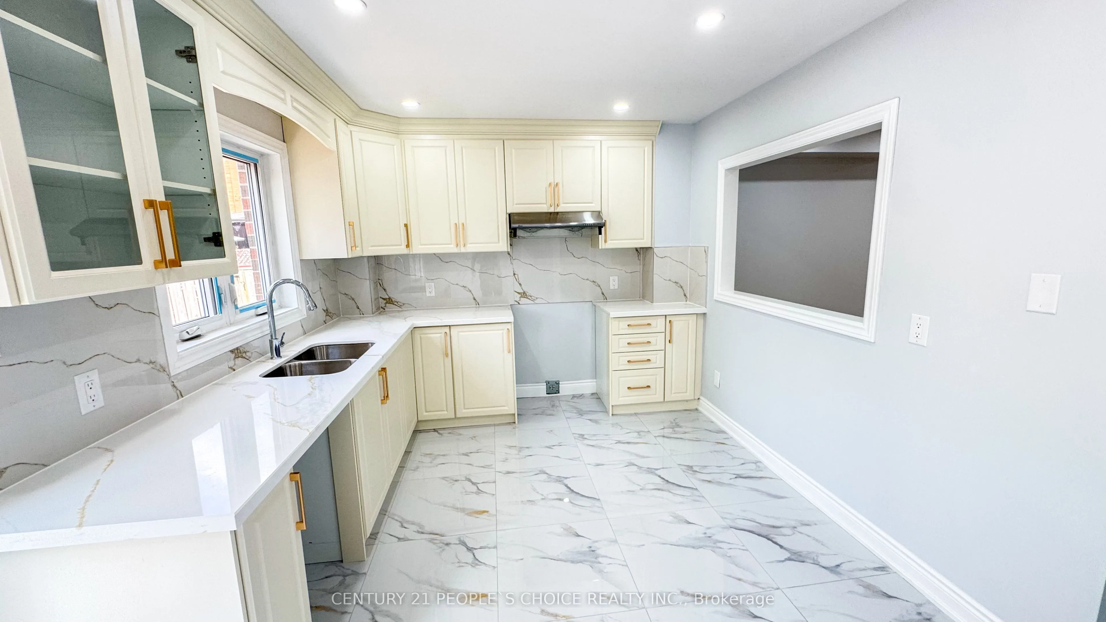 3292 Bobwhite Mews