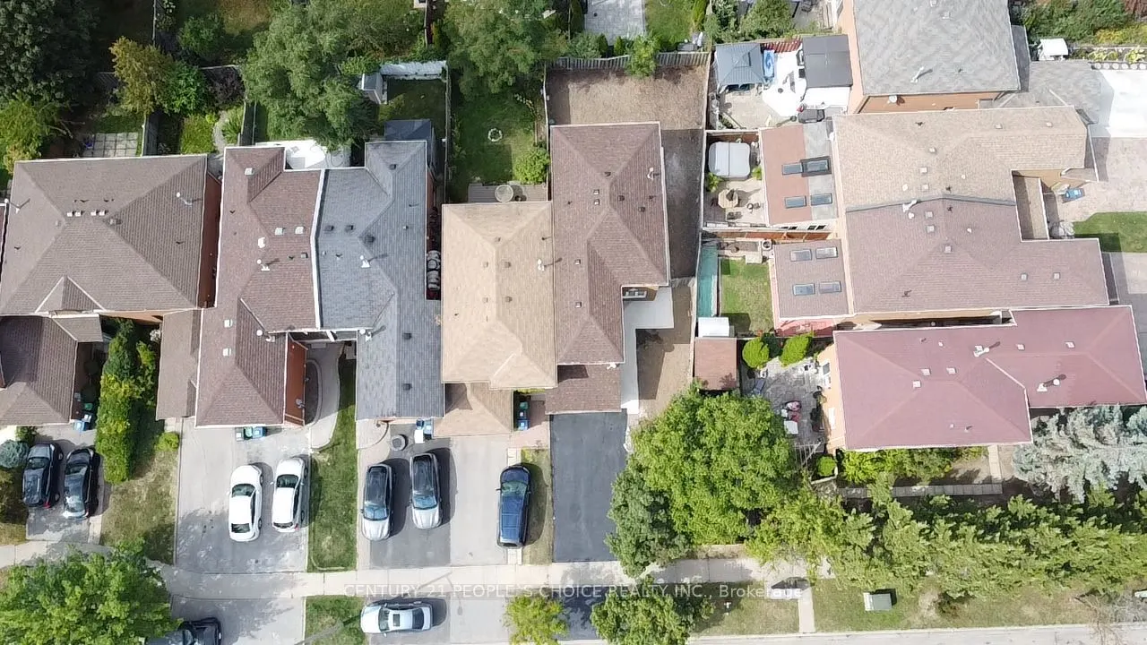 3292 Bobwhite Mews