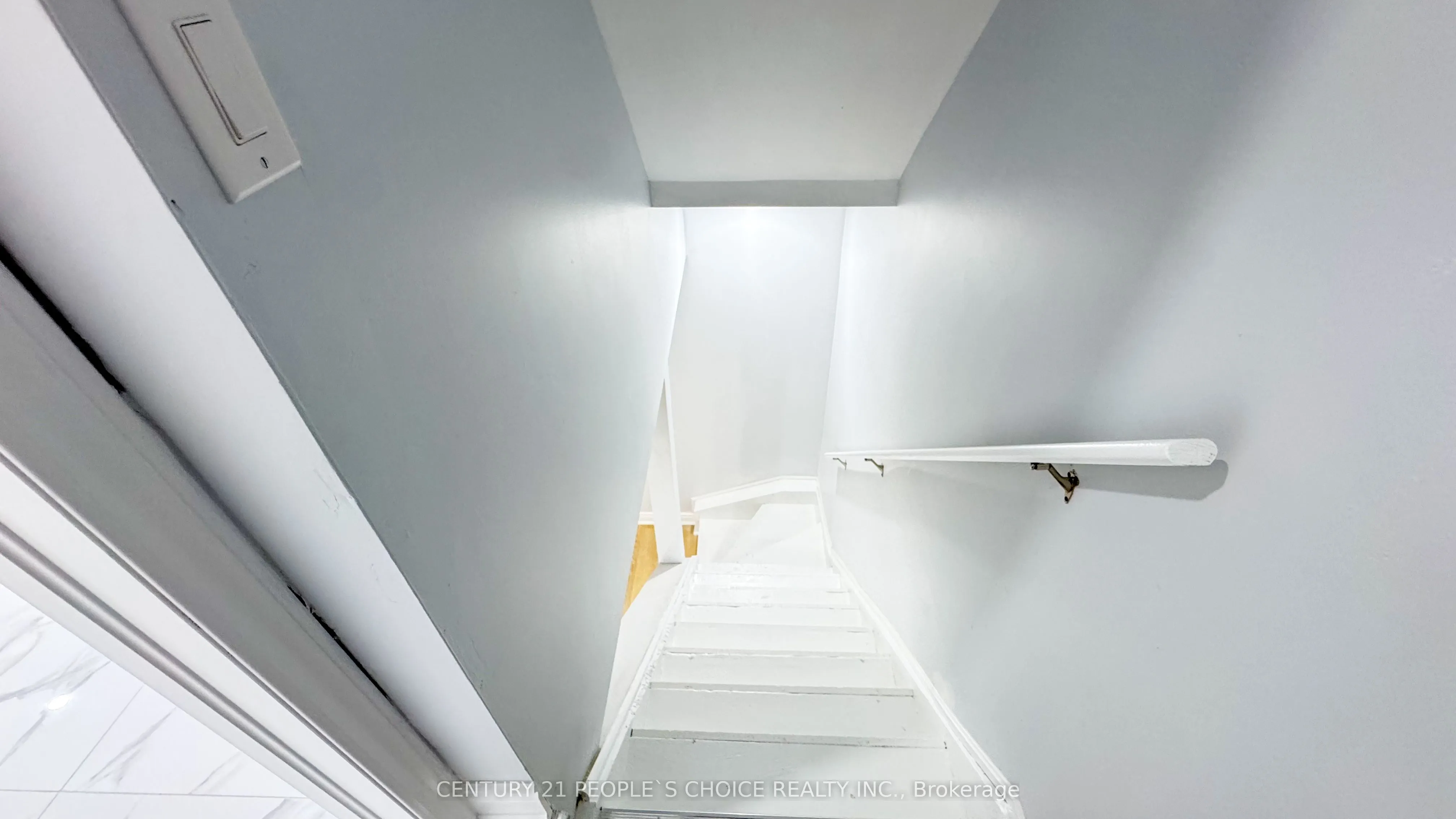 3292 Bobwhite Mews