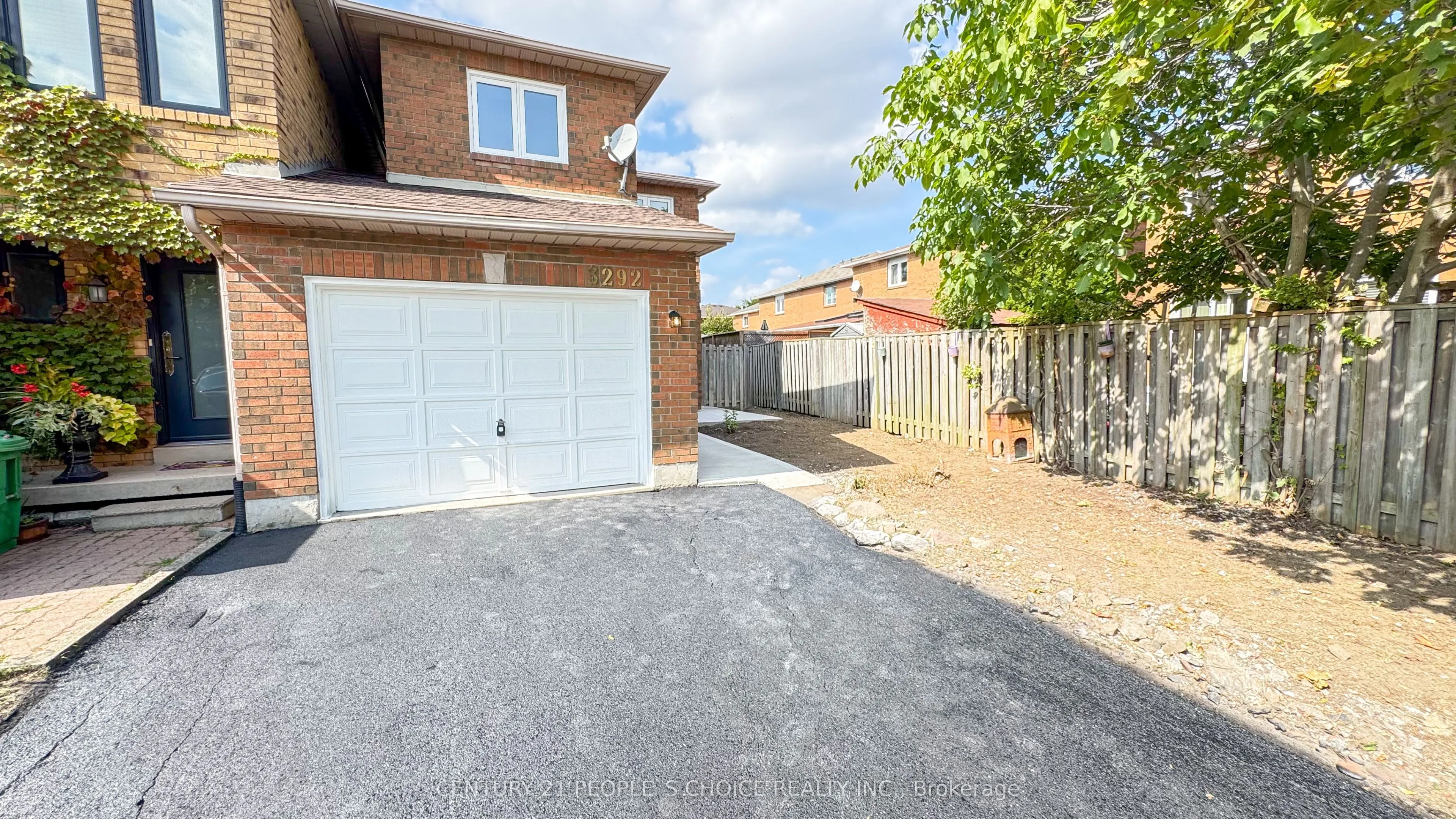 3292 Bobwhite Mews