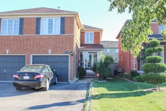 5611 Palmerston Crescent