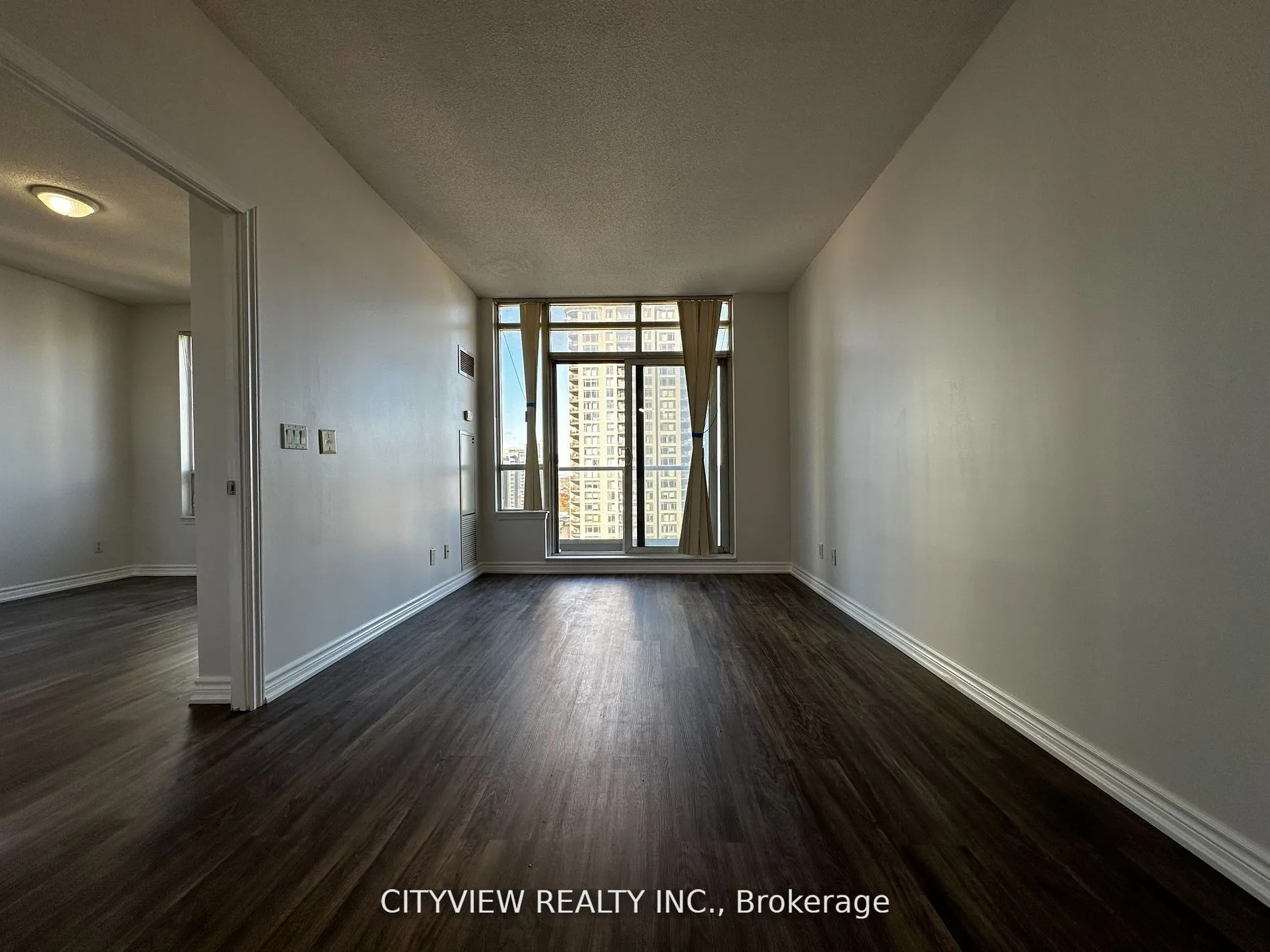 388 Prince Of Wales Drive, #1805