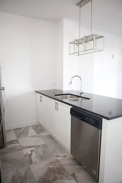 2490 Old Bronte Road, #221