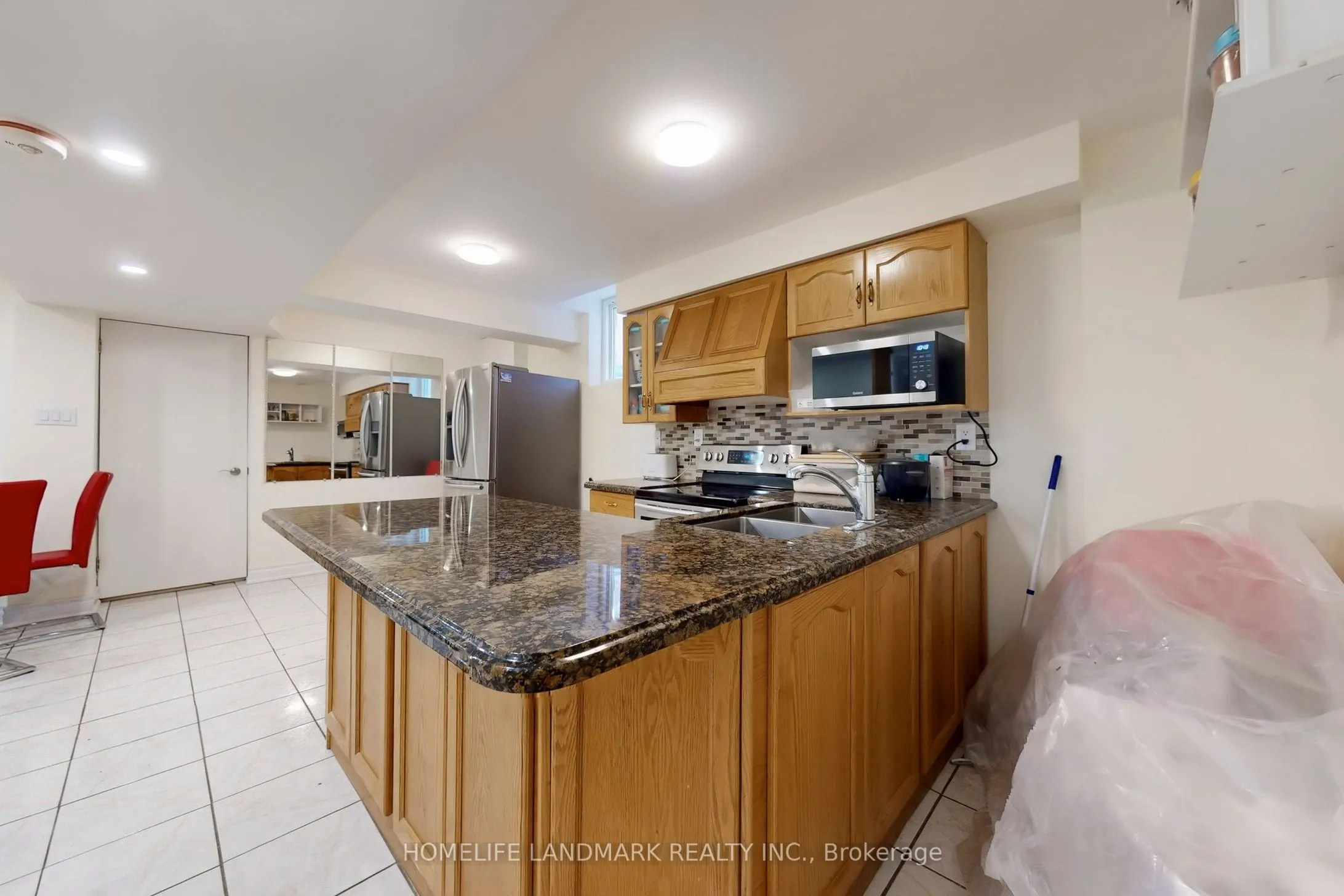 2587 Credit Valley Road