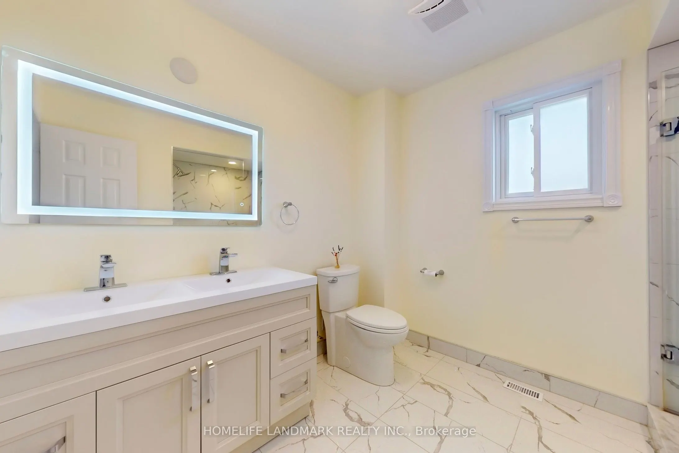 2587 Credit Valley Road