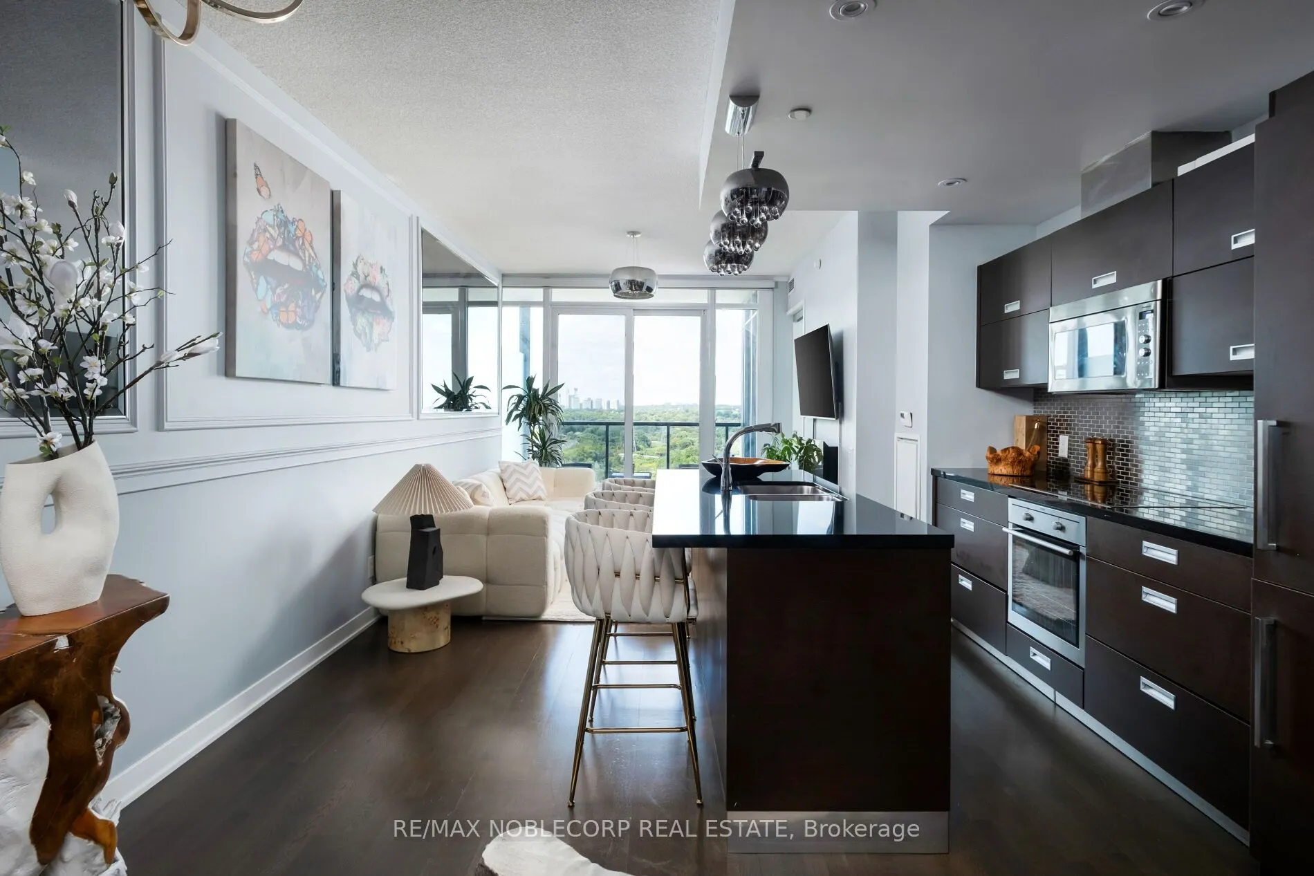88 Park Lawn Road, #2212
