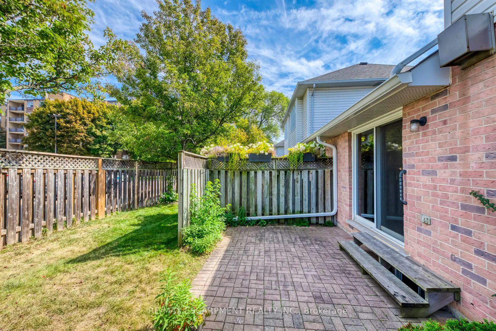 2435 Woodward Avenue, #15