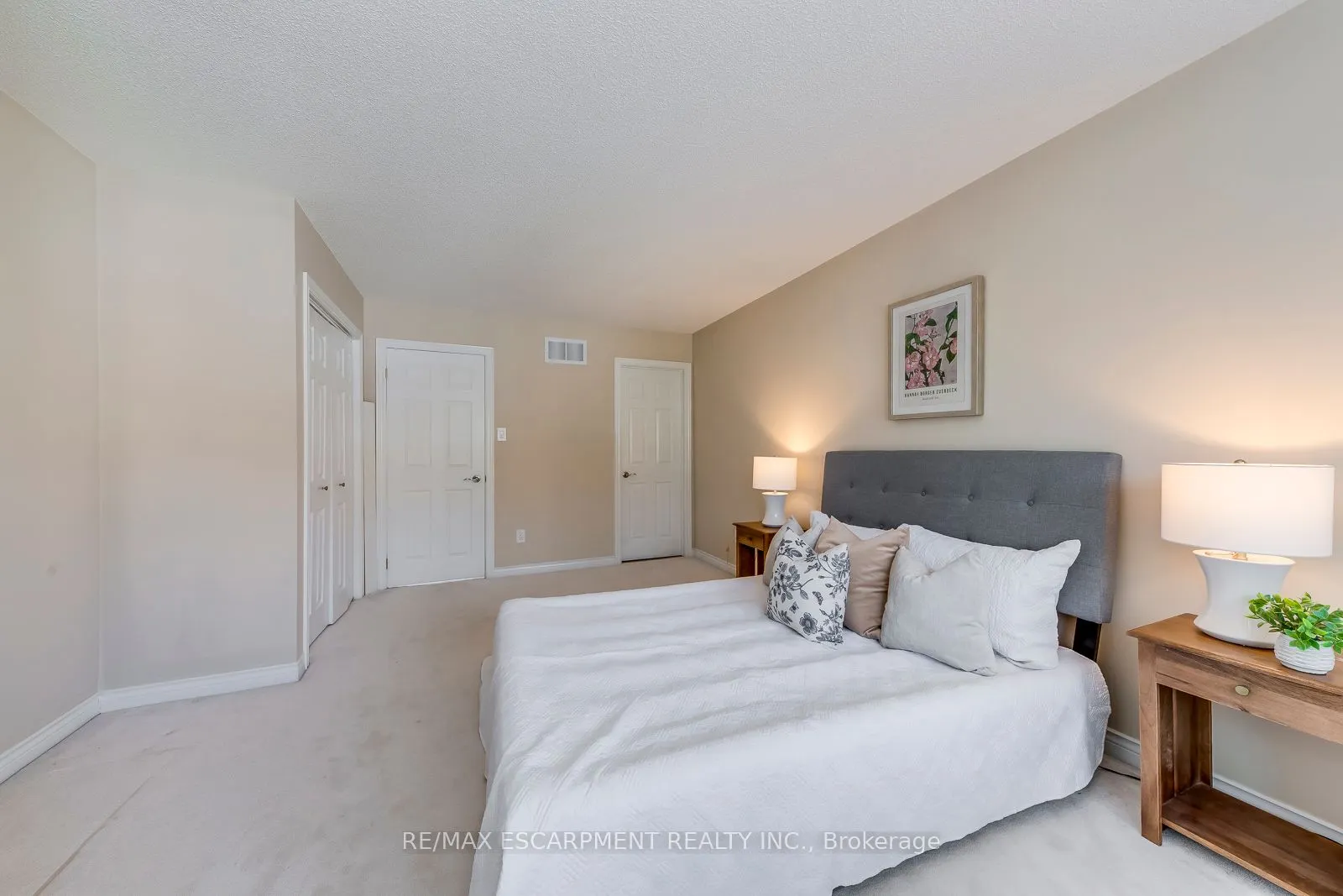2435 Woodward Avenue, #15