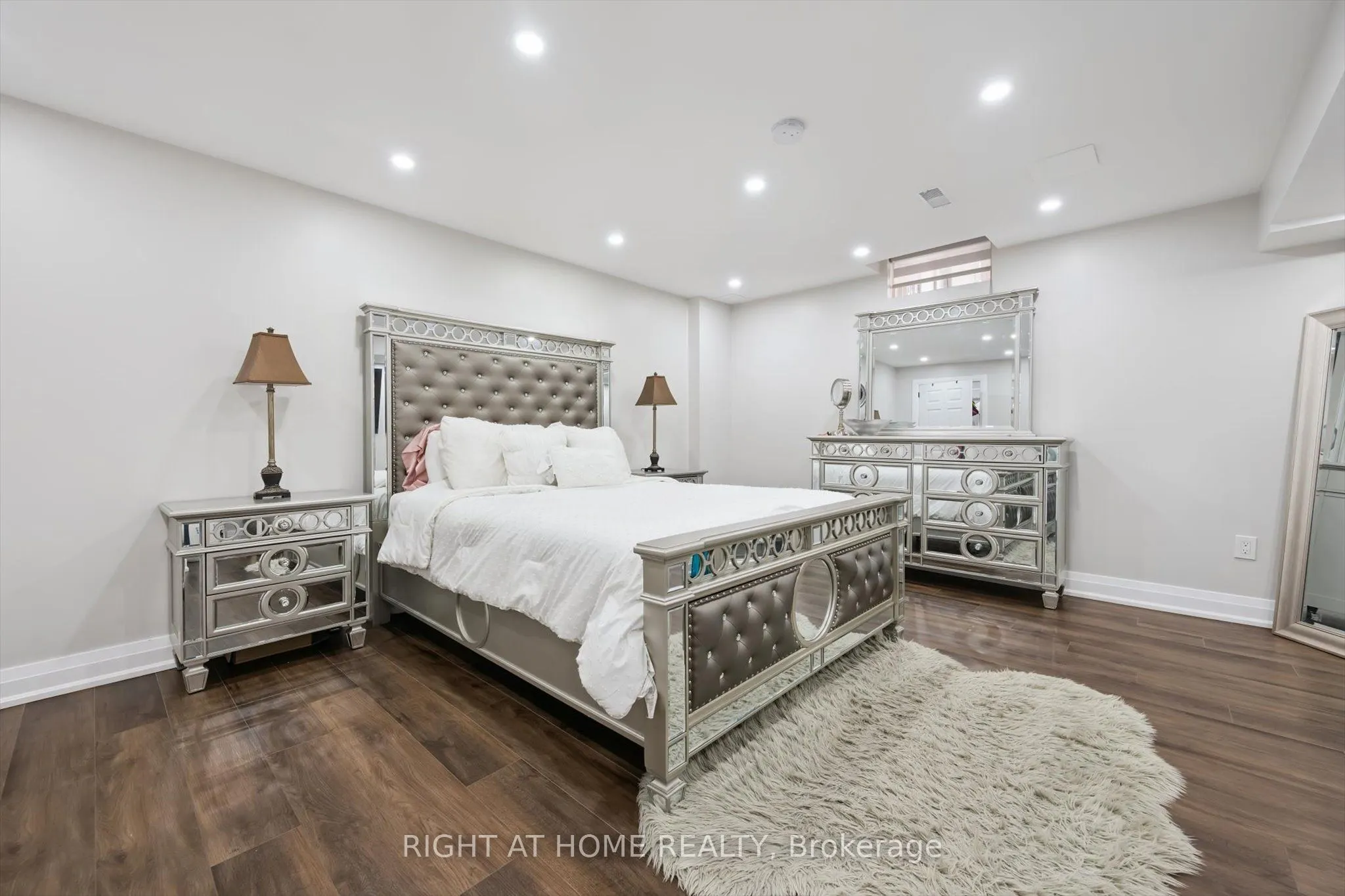 38 Cape Dorset Crescent