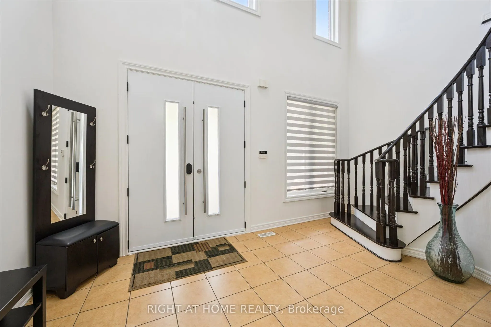 38 Cape Dorset Crescent