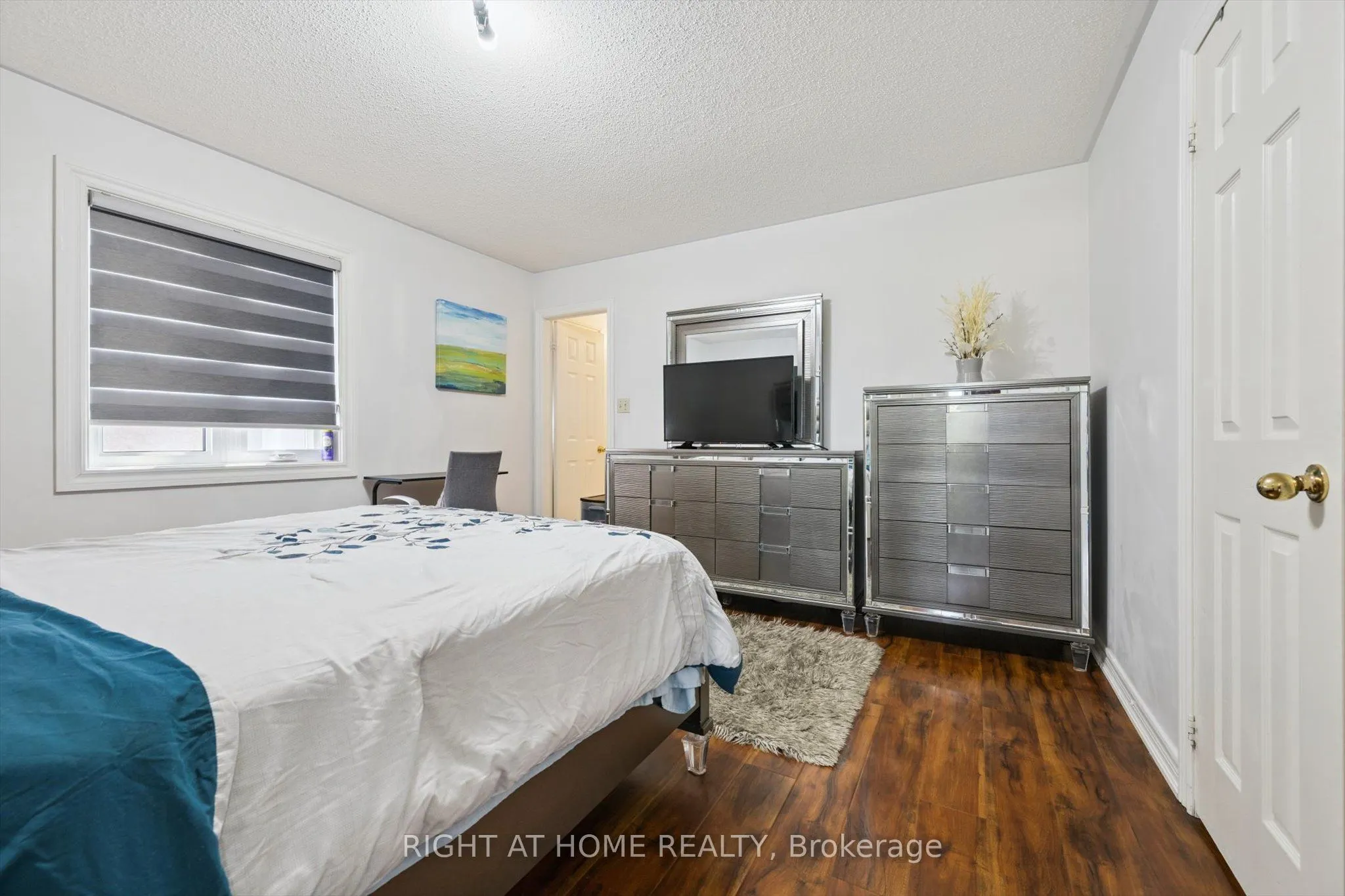 38 Cape Dorset Crescent