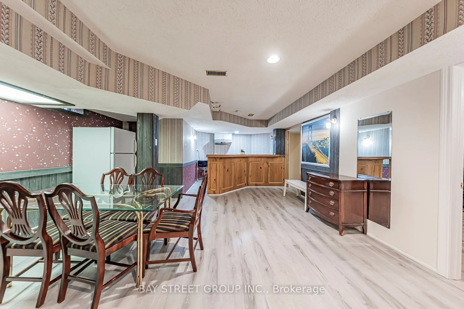 2524 Paula Court
