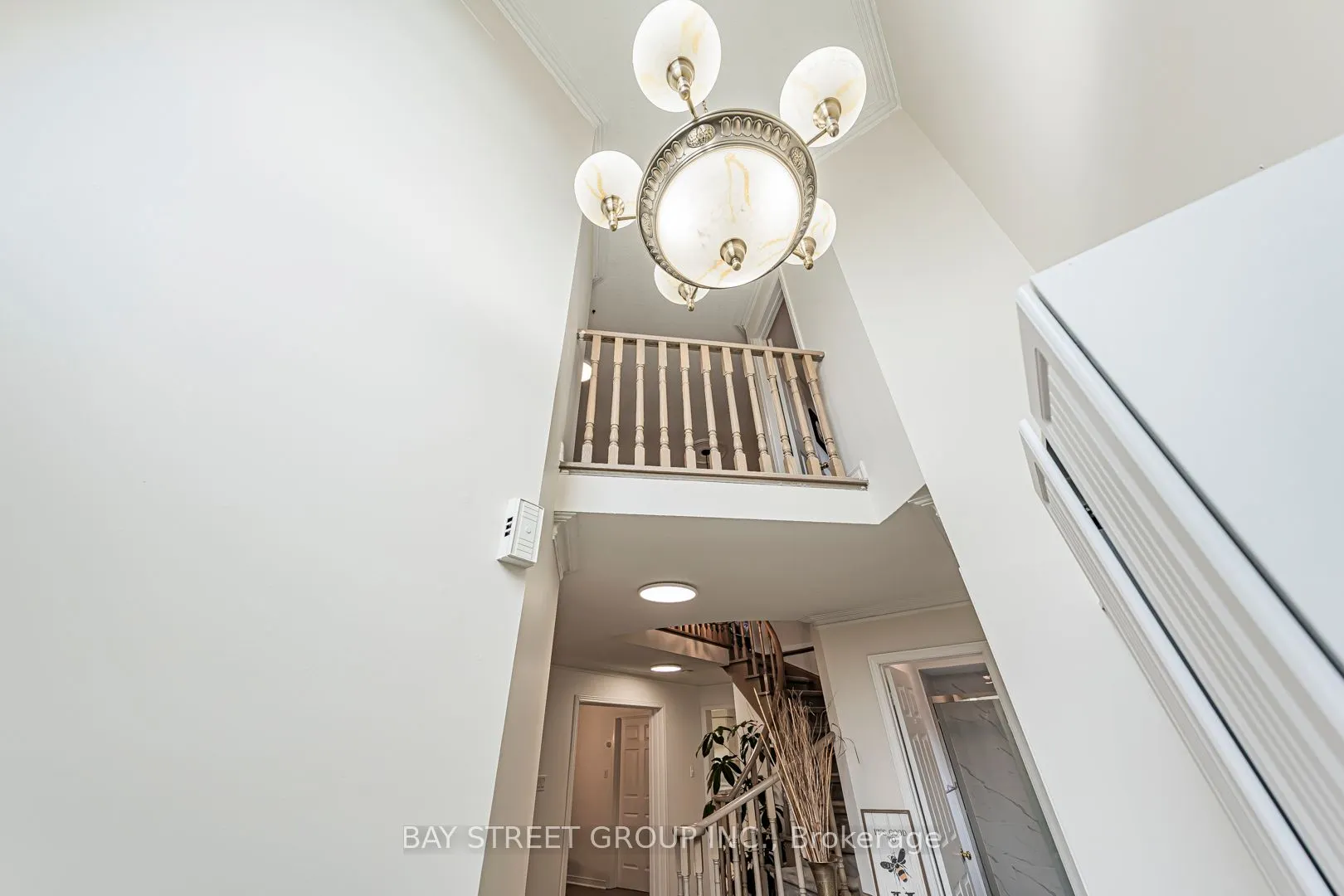 2524 Paula Court