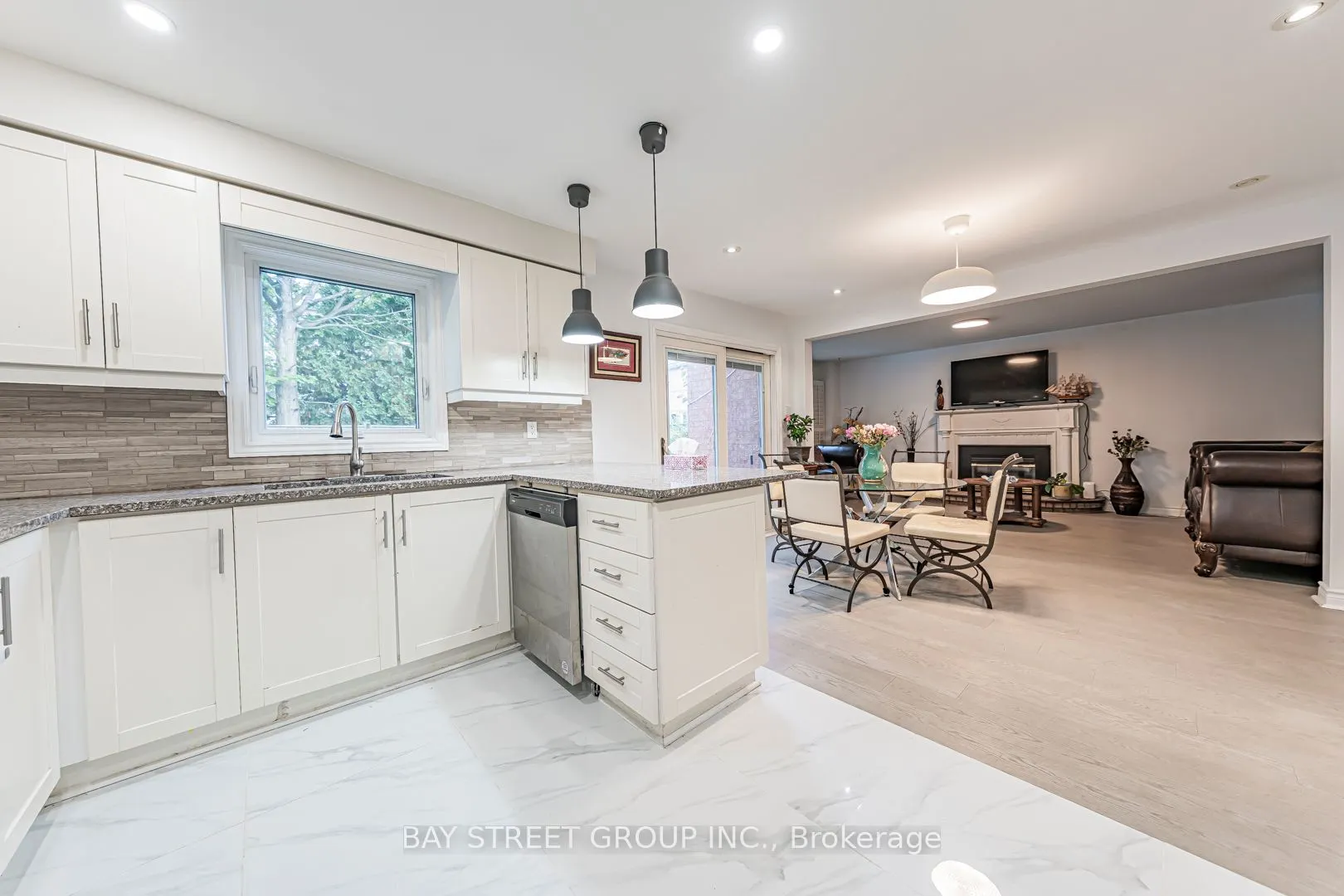 2524 Paula Court