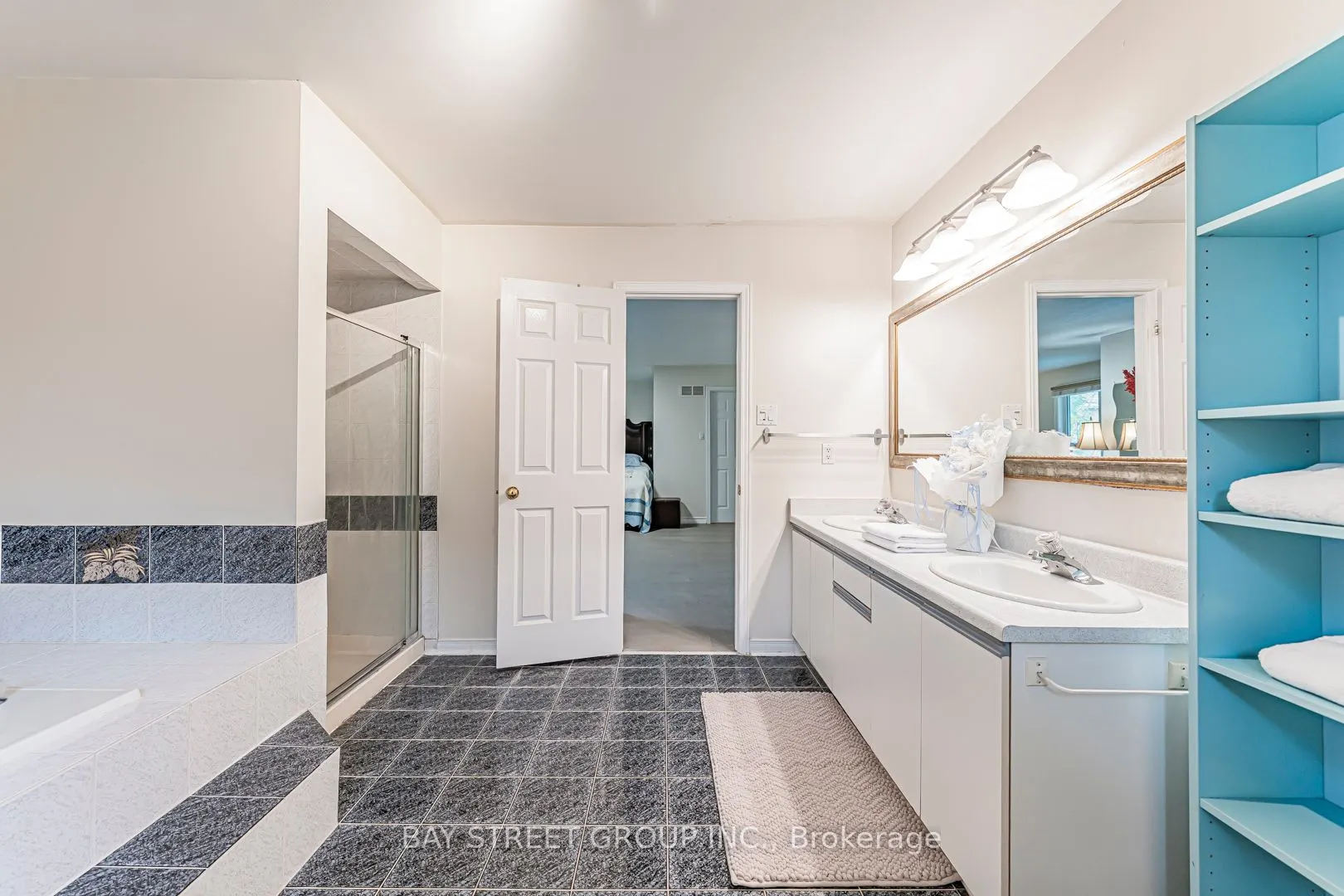 2524 Paula Court