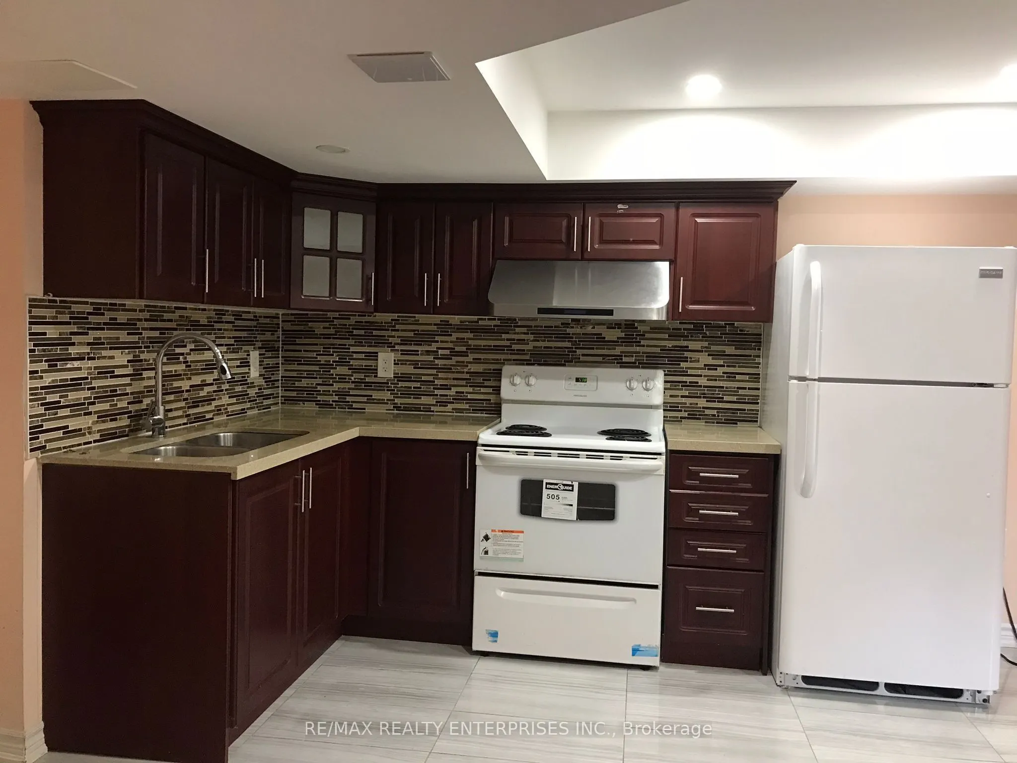 10 Chesterwood Crescent, #BSMT