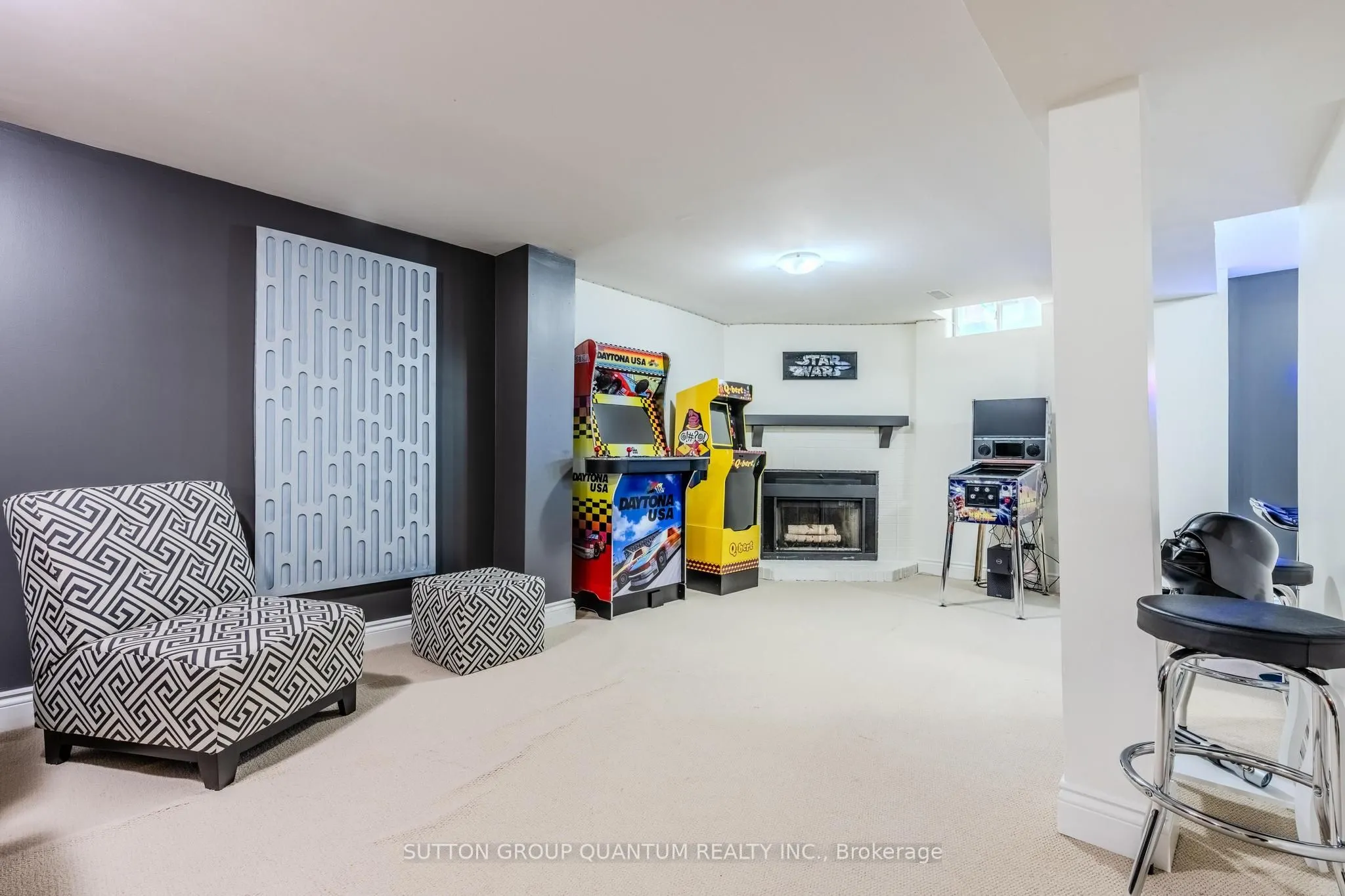 1237 Blackburn Drive