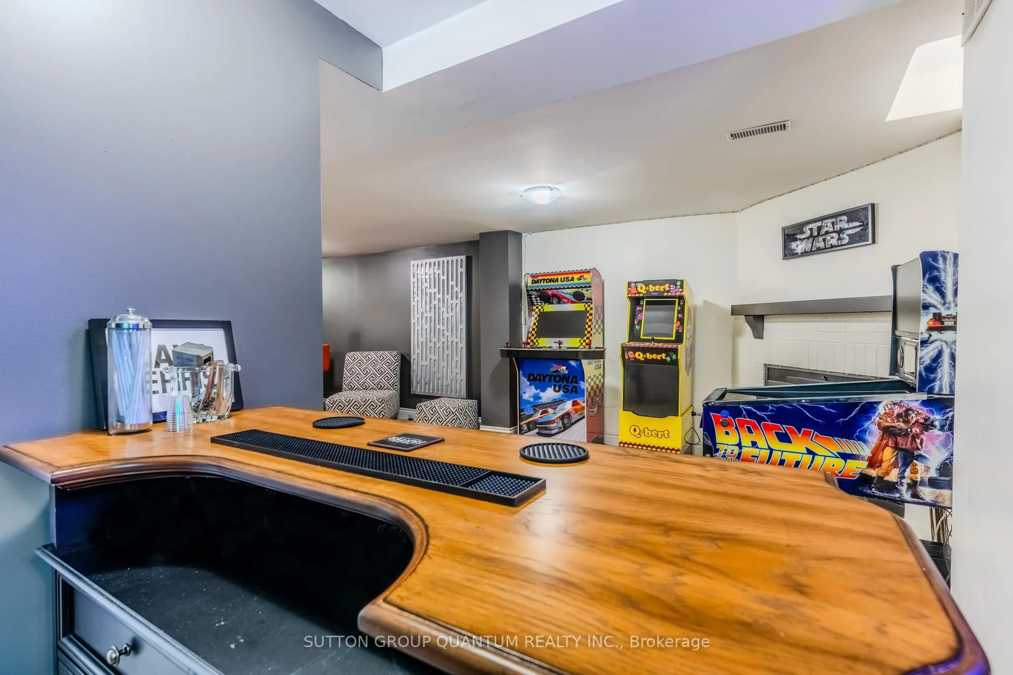 1237 Blackburn Drive