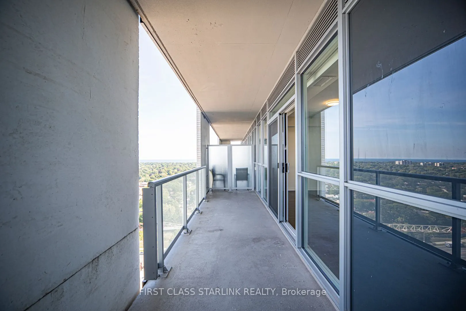 2087 Fairview Street, #2202
