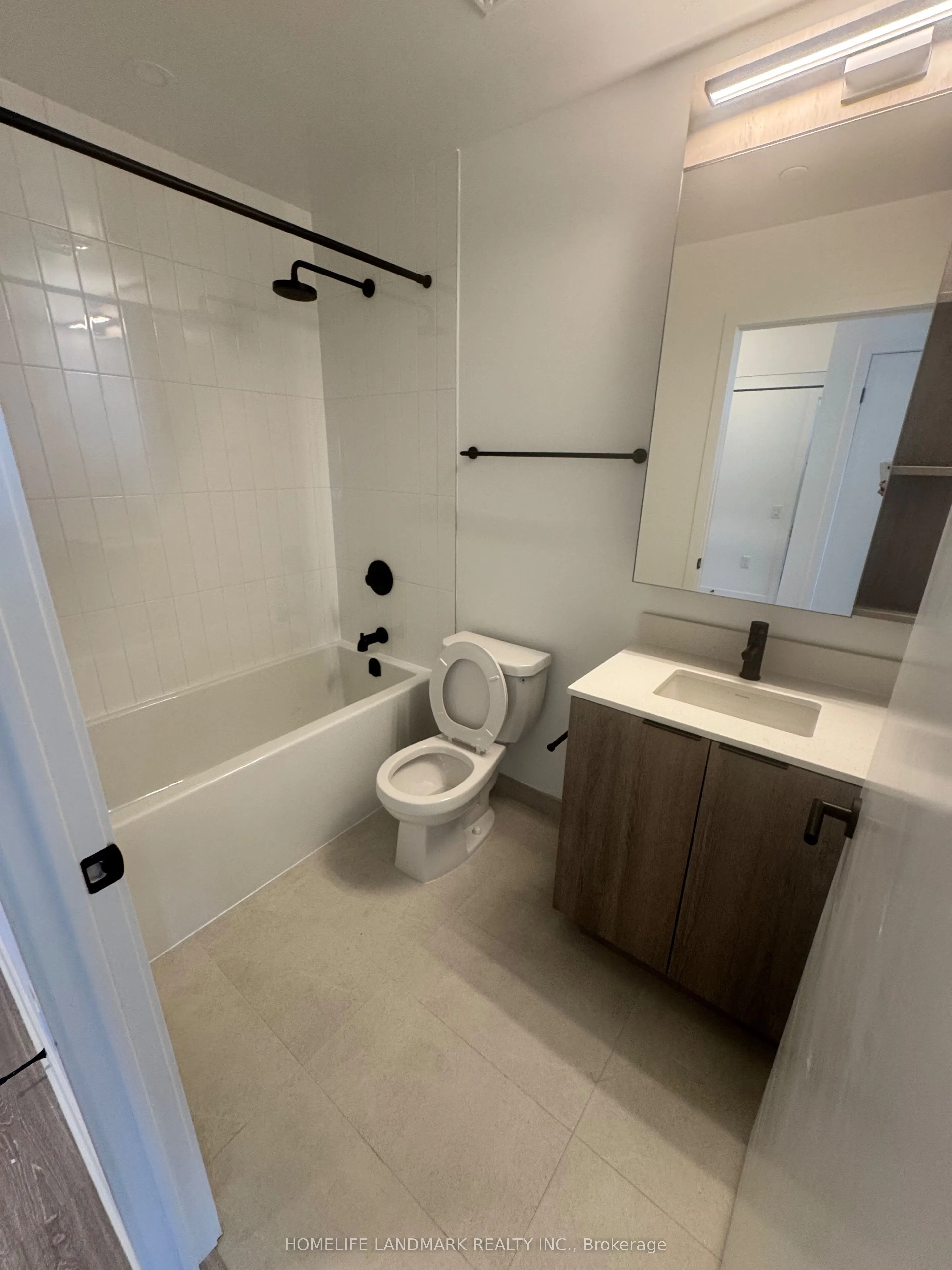 2495 Eglinton Avenue W, #2202