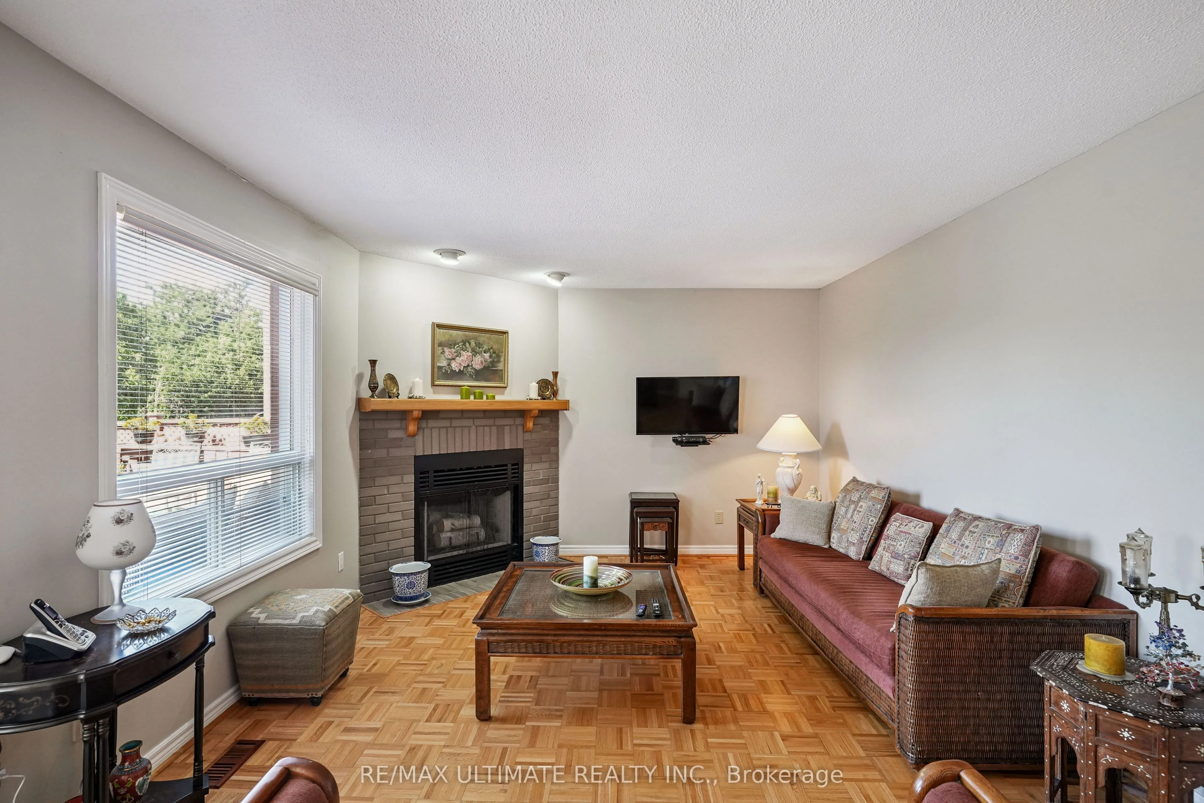961 Focal Road