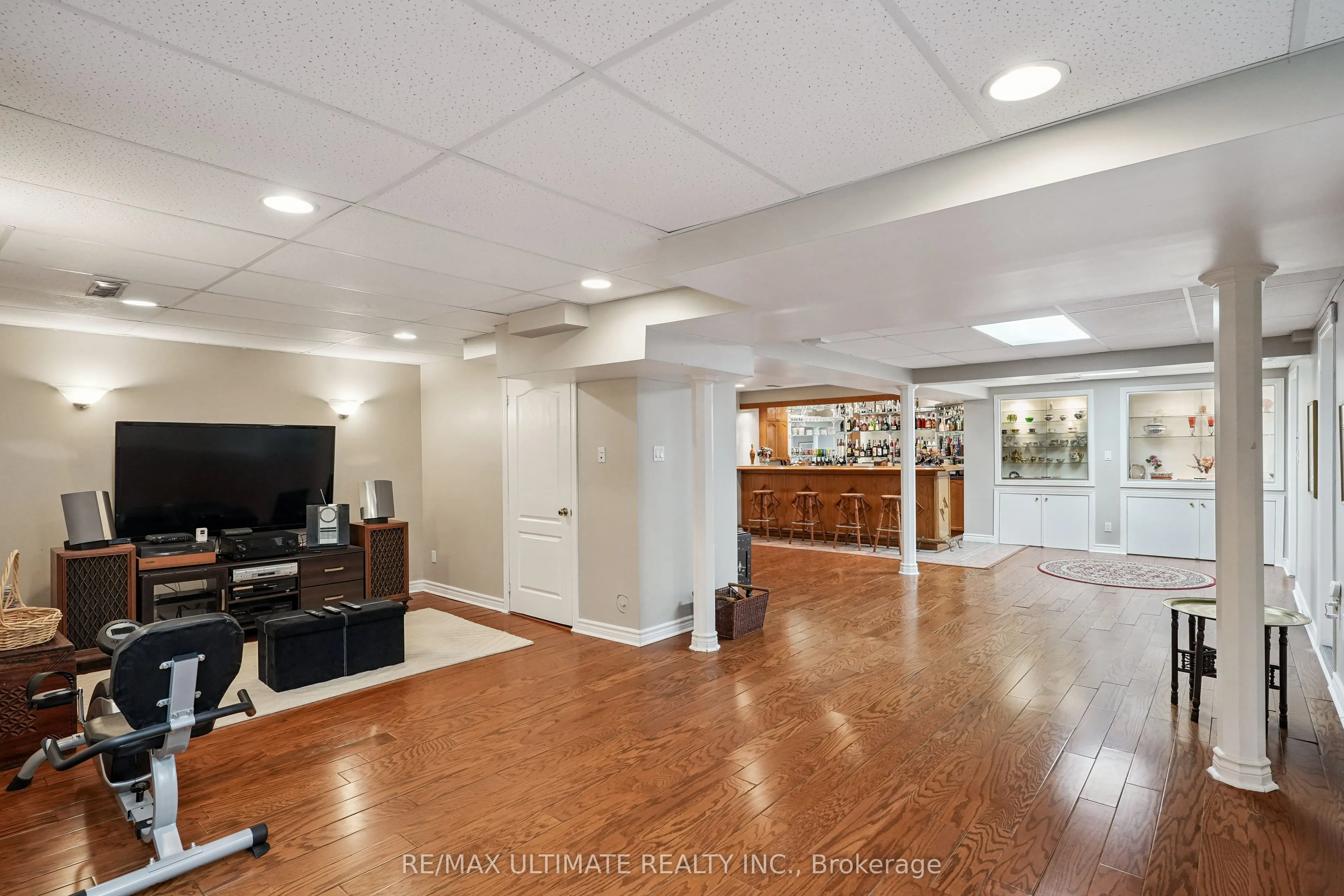 961 Focal Road
