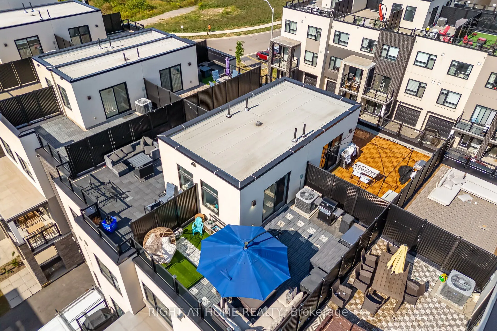 1121 Cooke Boulevard, #52