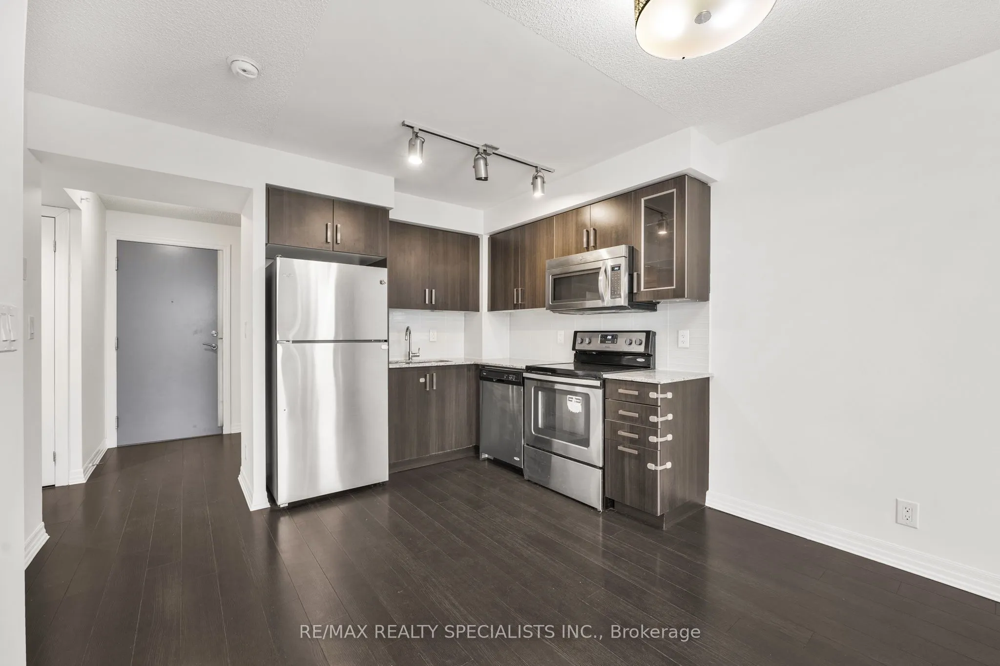 80 Esther Lorrie Drive, #1015