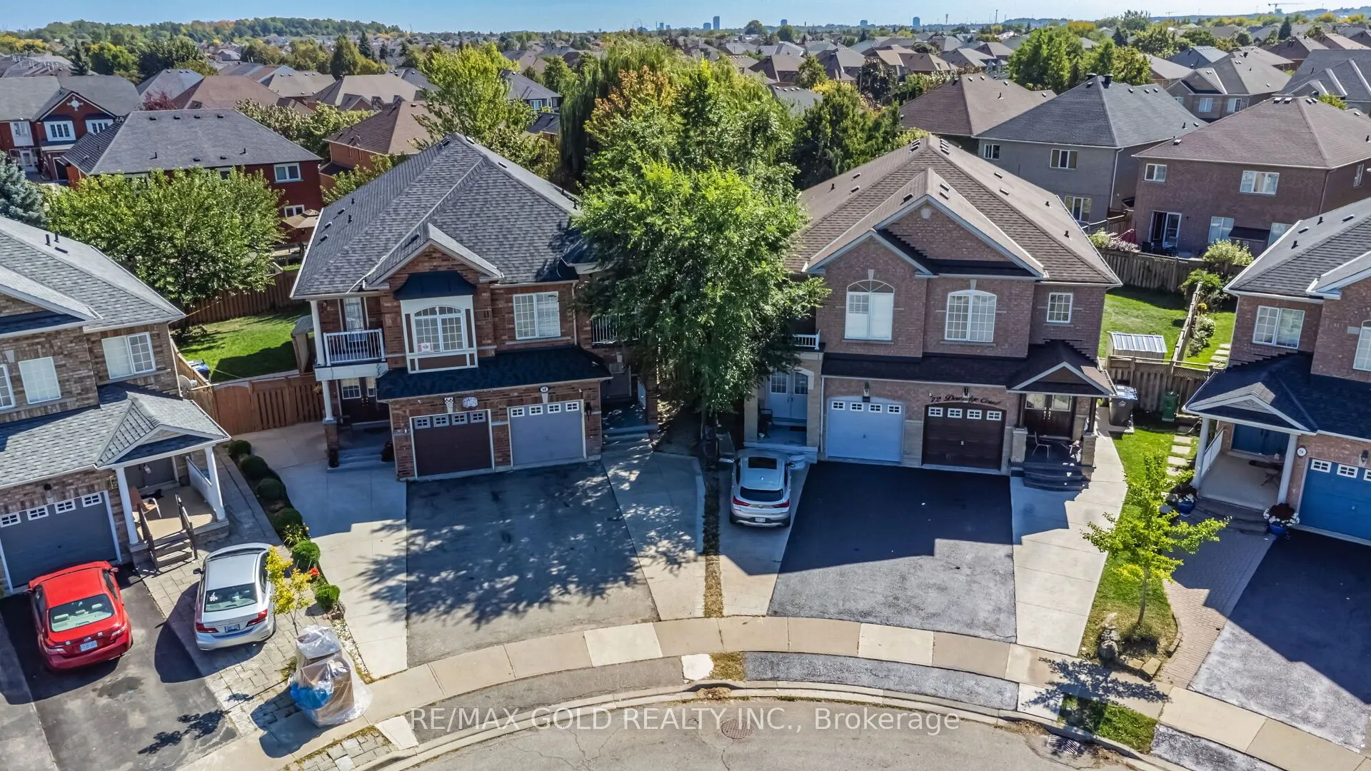 68 Dewridge Court