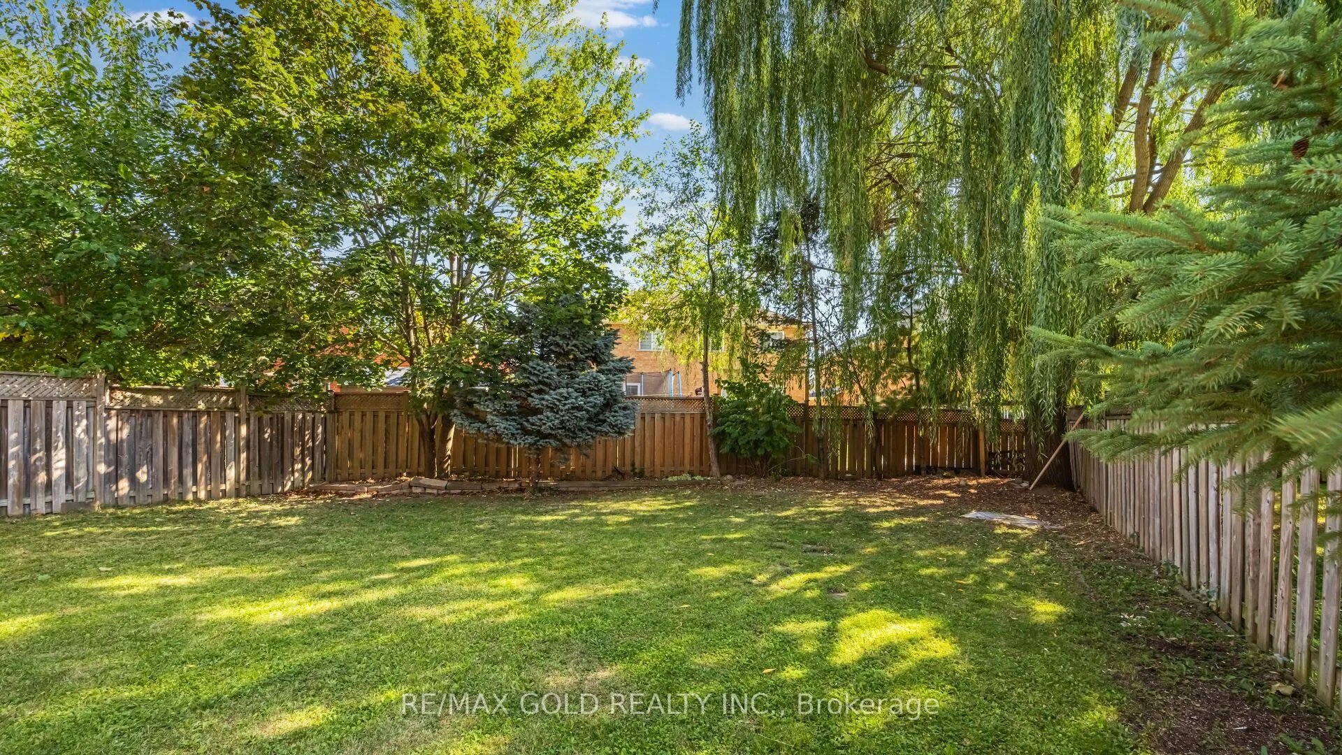 68 Dewridge Court