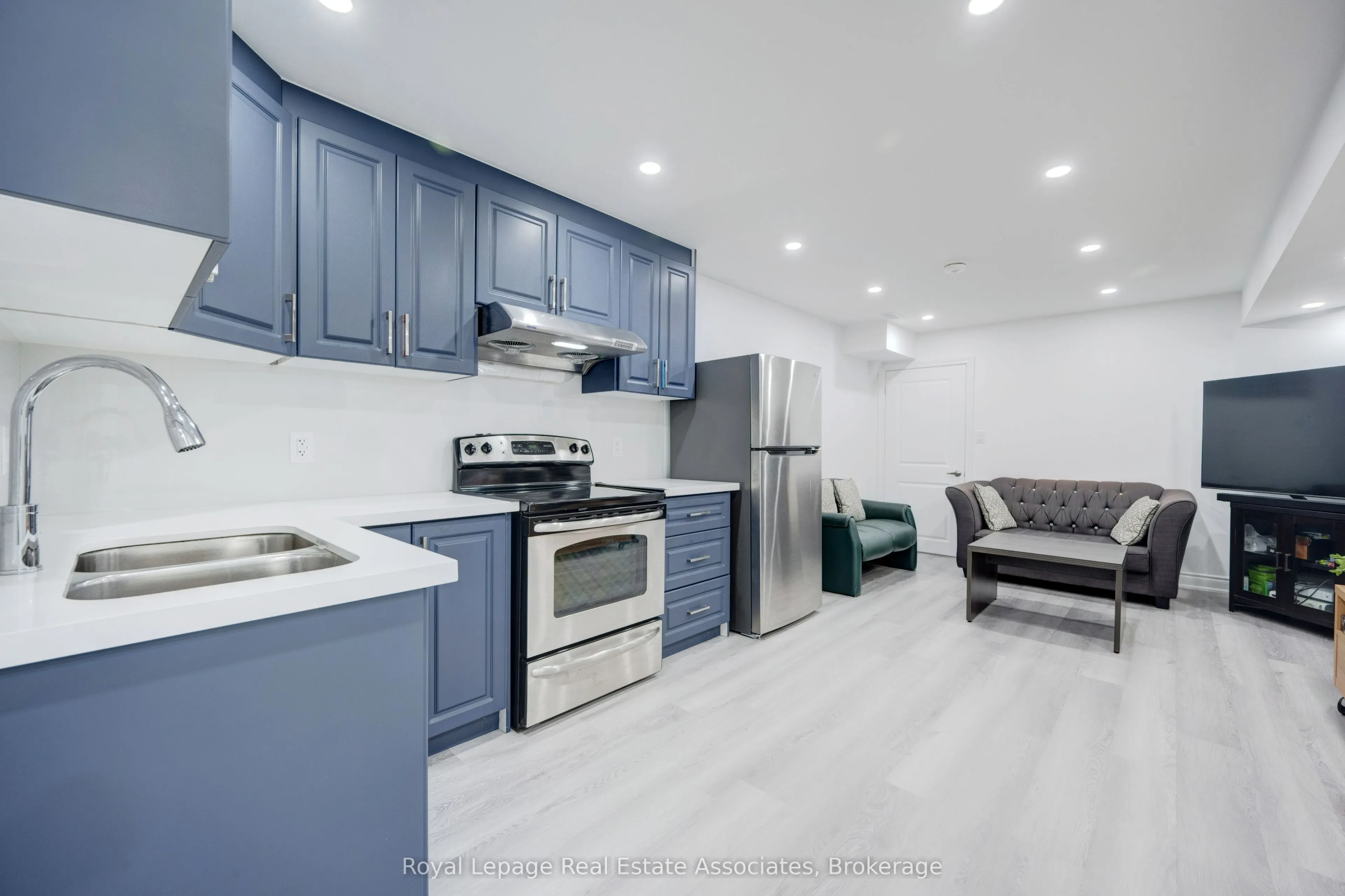 13 Quinton Ridge