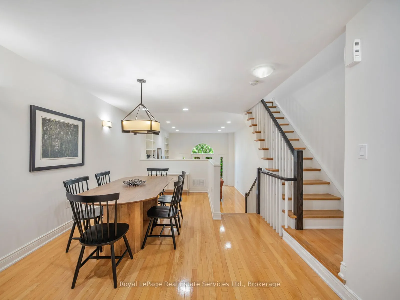 81 Brant Street