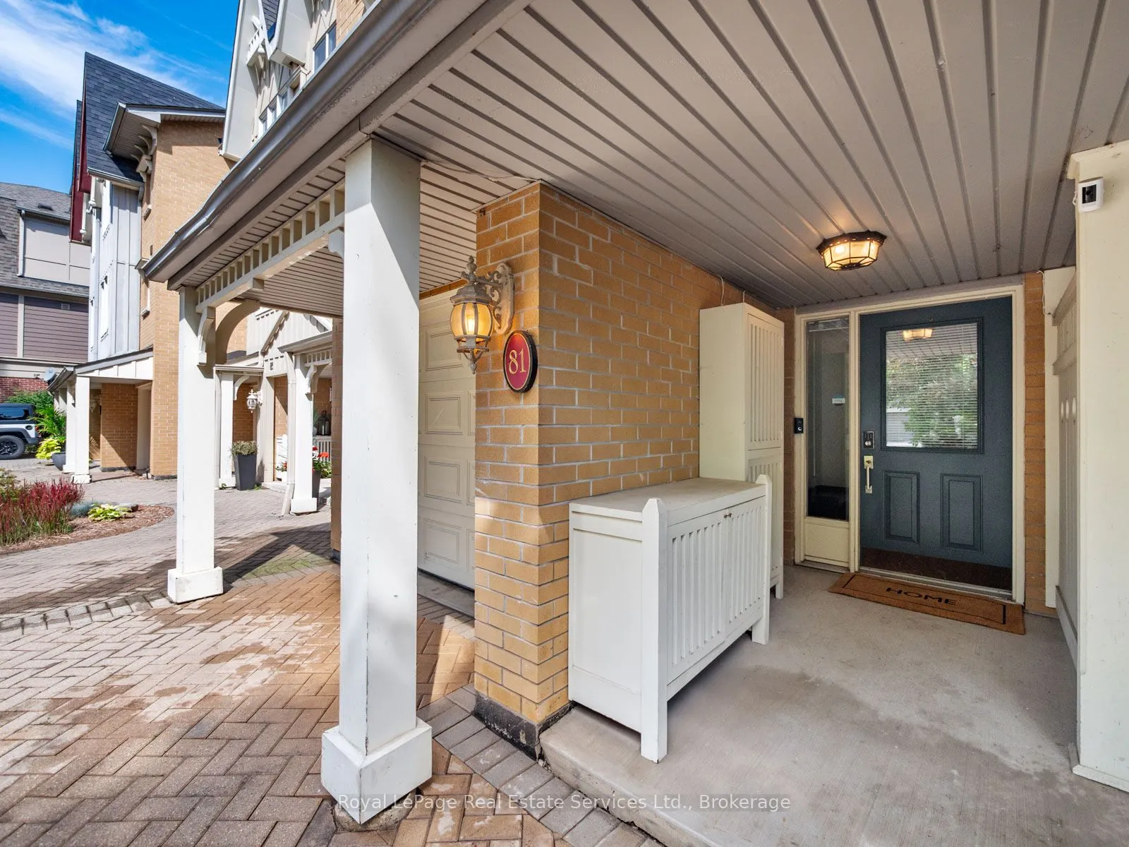81 Brant Street