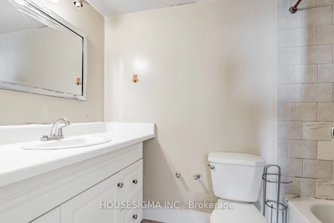 234 Albion Road, #1708