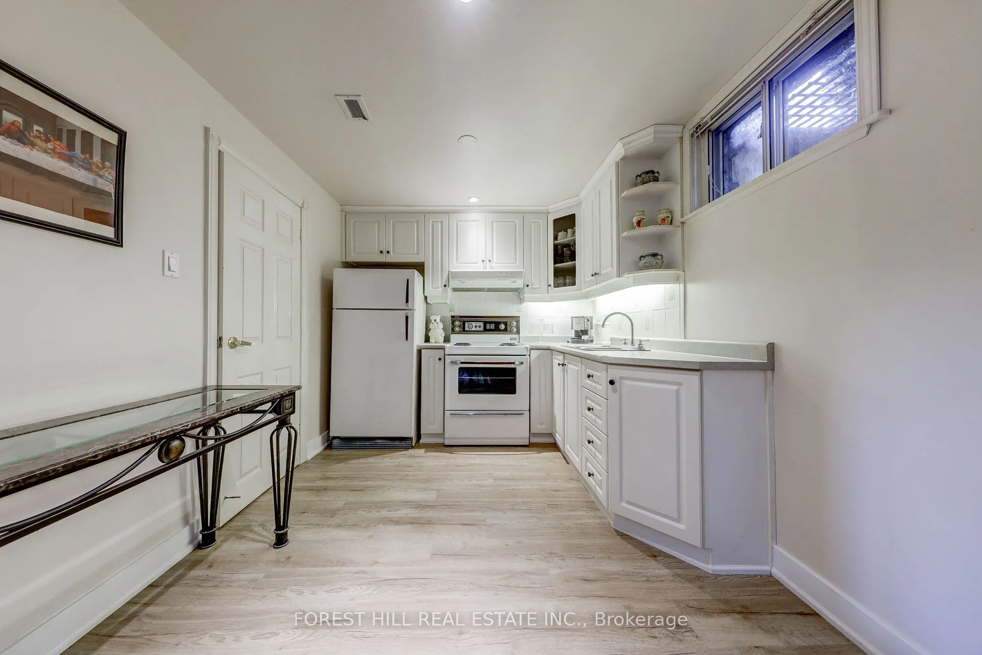 89 Portage Avenue