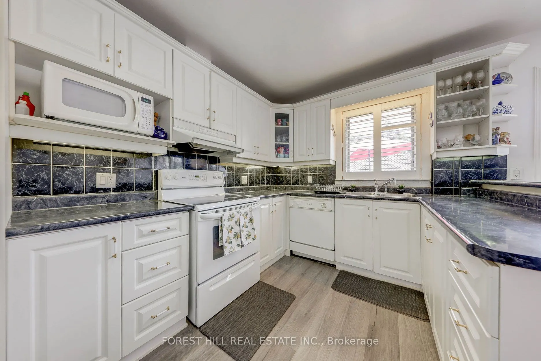 89 Portage Avenue