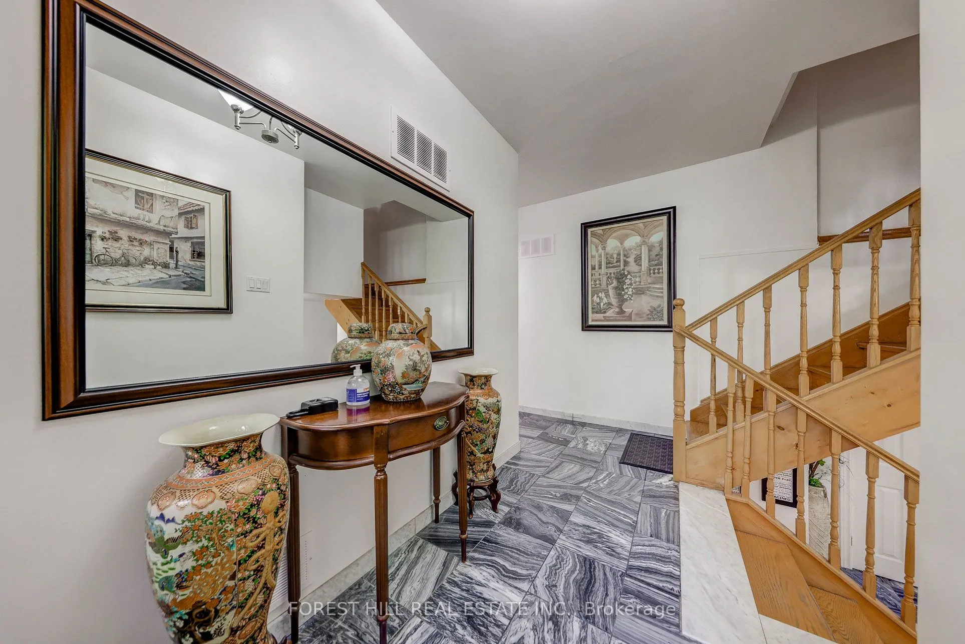 89 Portage Avenue