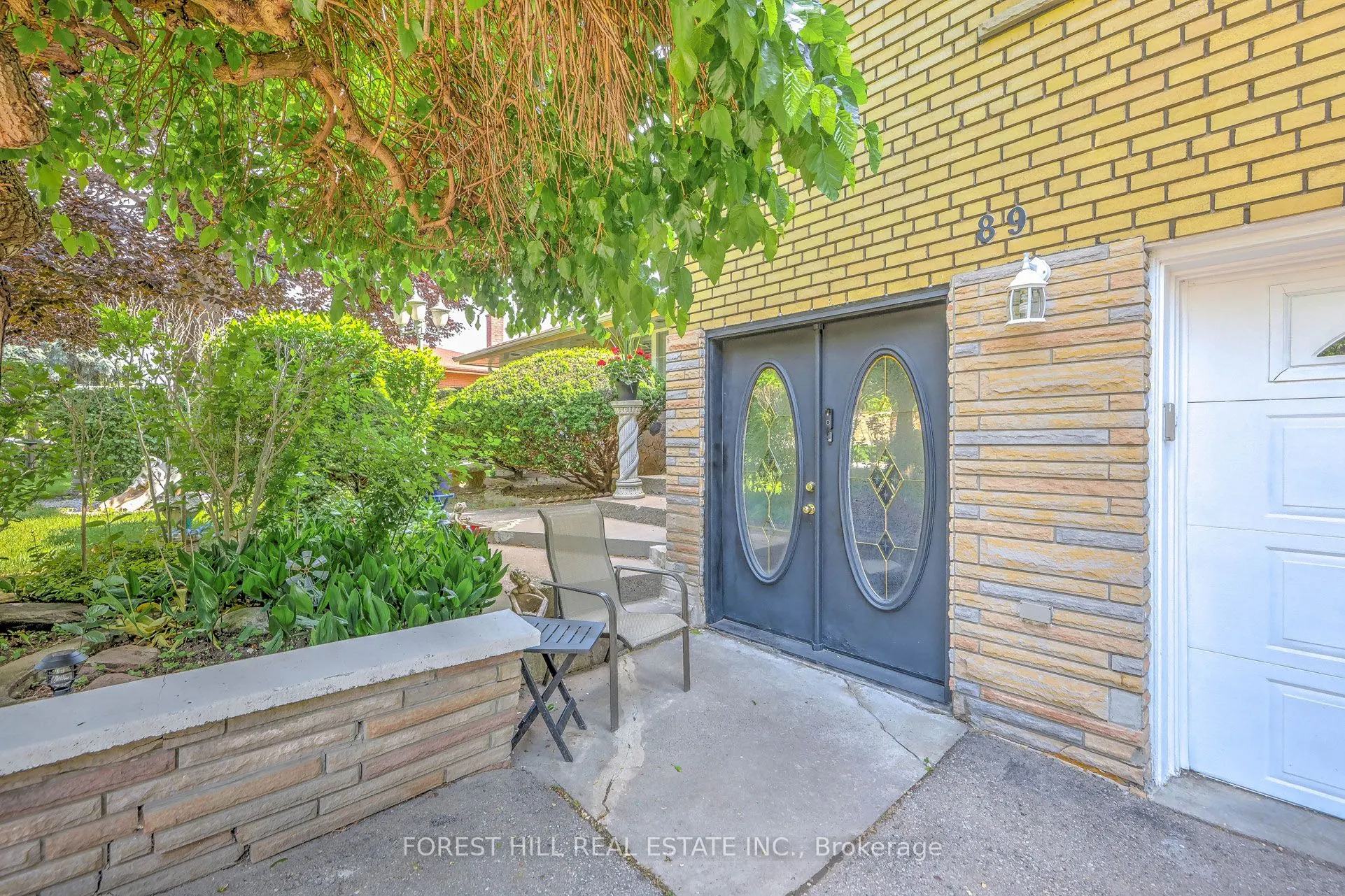 89 Portage Avenue
