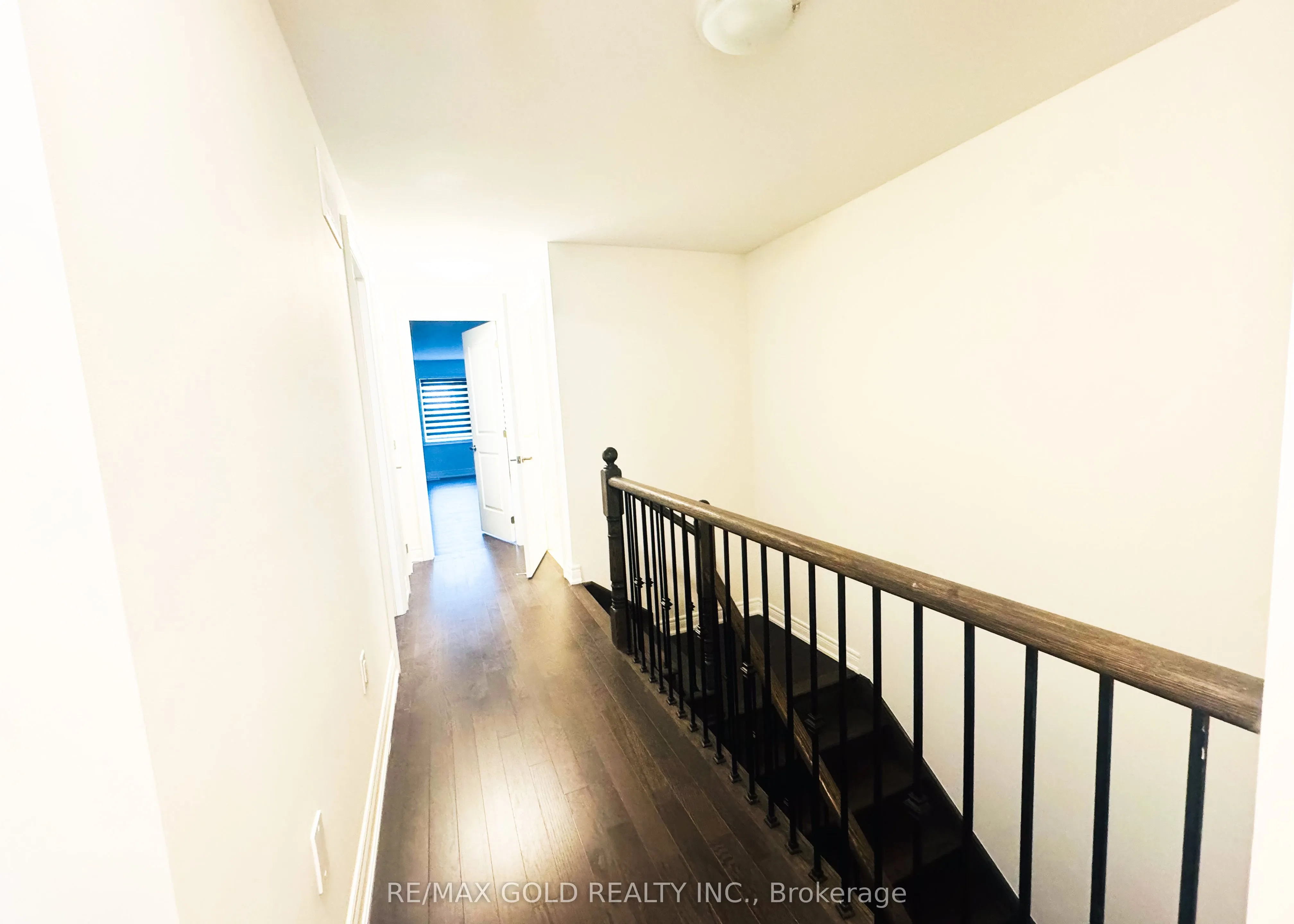 74 Grassbank Road