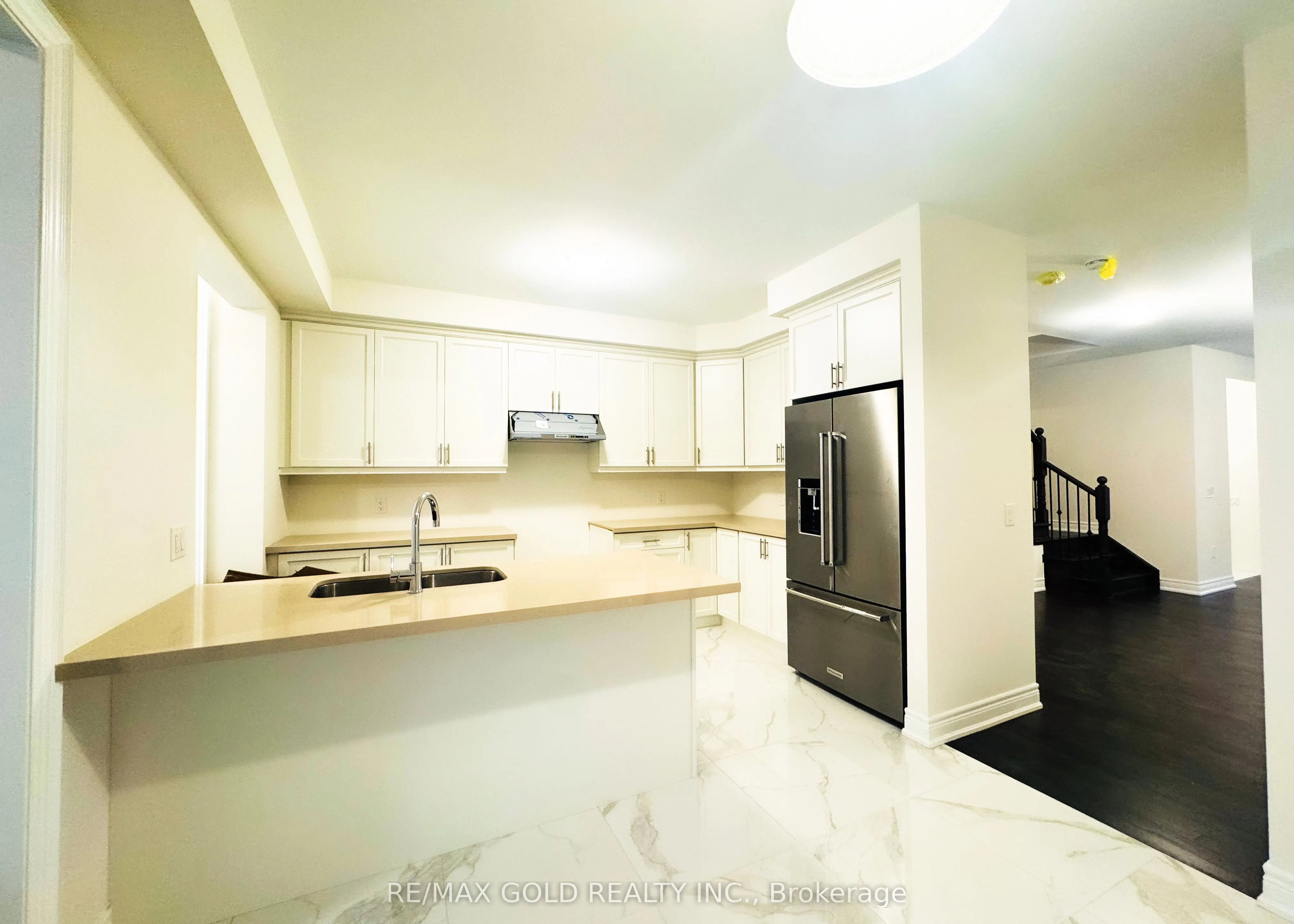 74 Grassbank Road