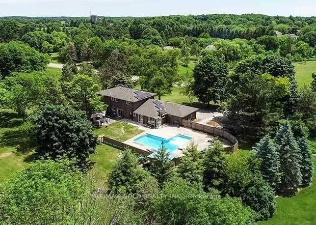 14 Birchview Drive