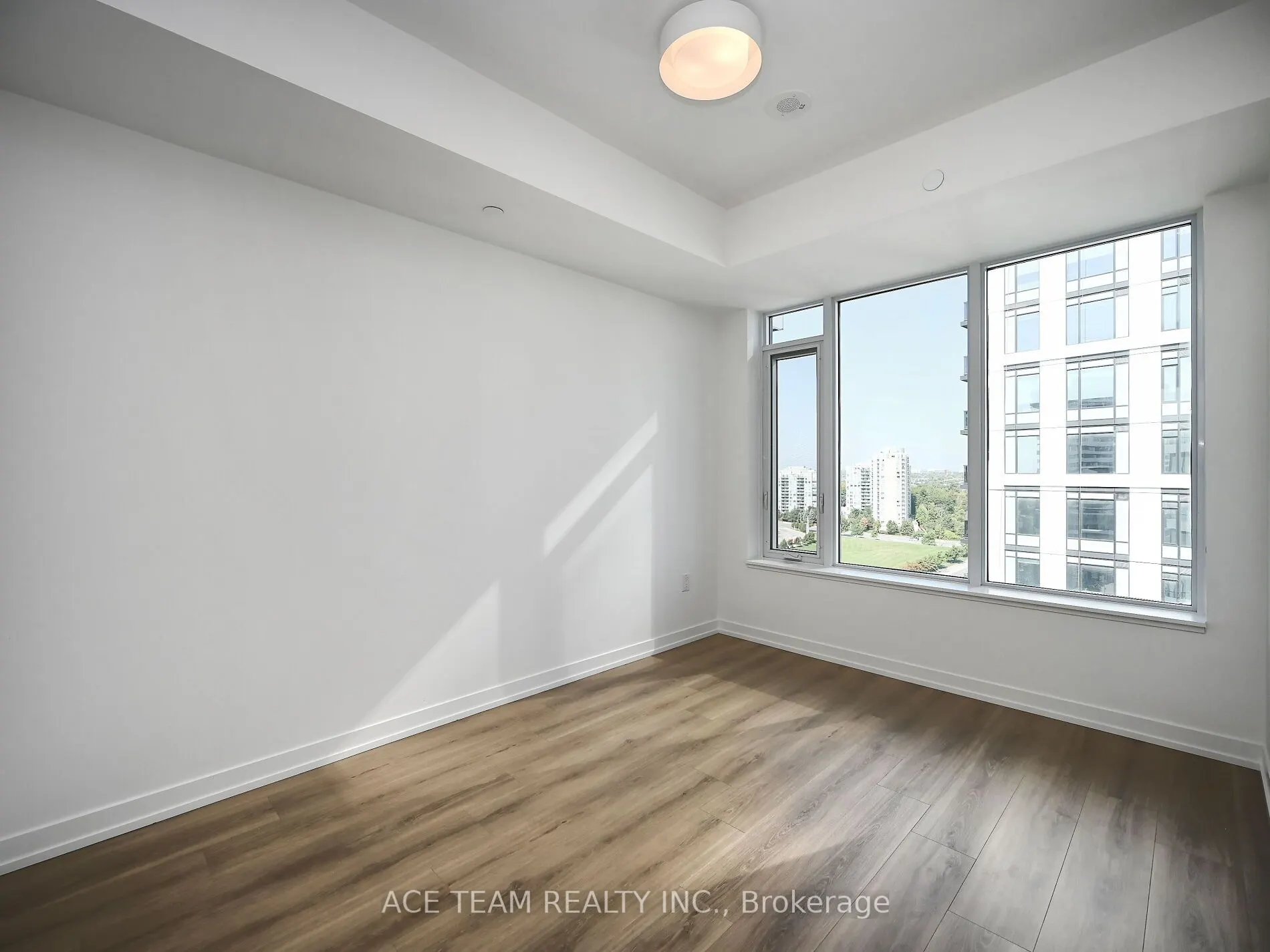 2485 Eglinton Avenue W, #1404