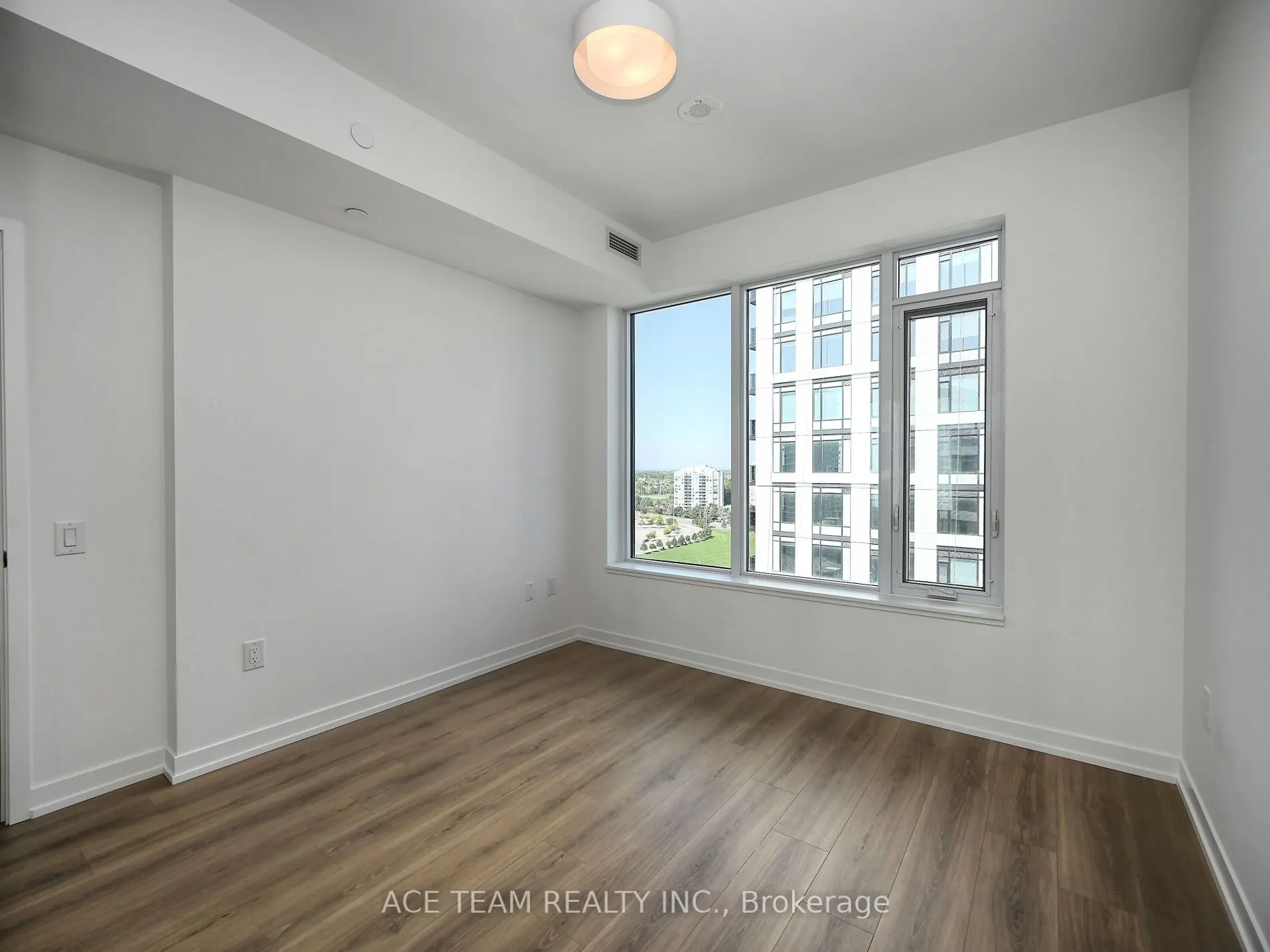 2485 Eglinton Avenue W, #1404