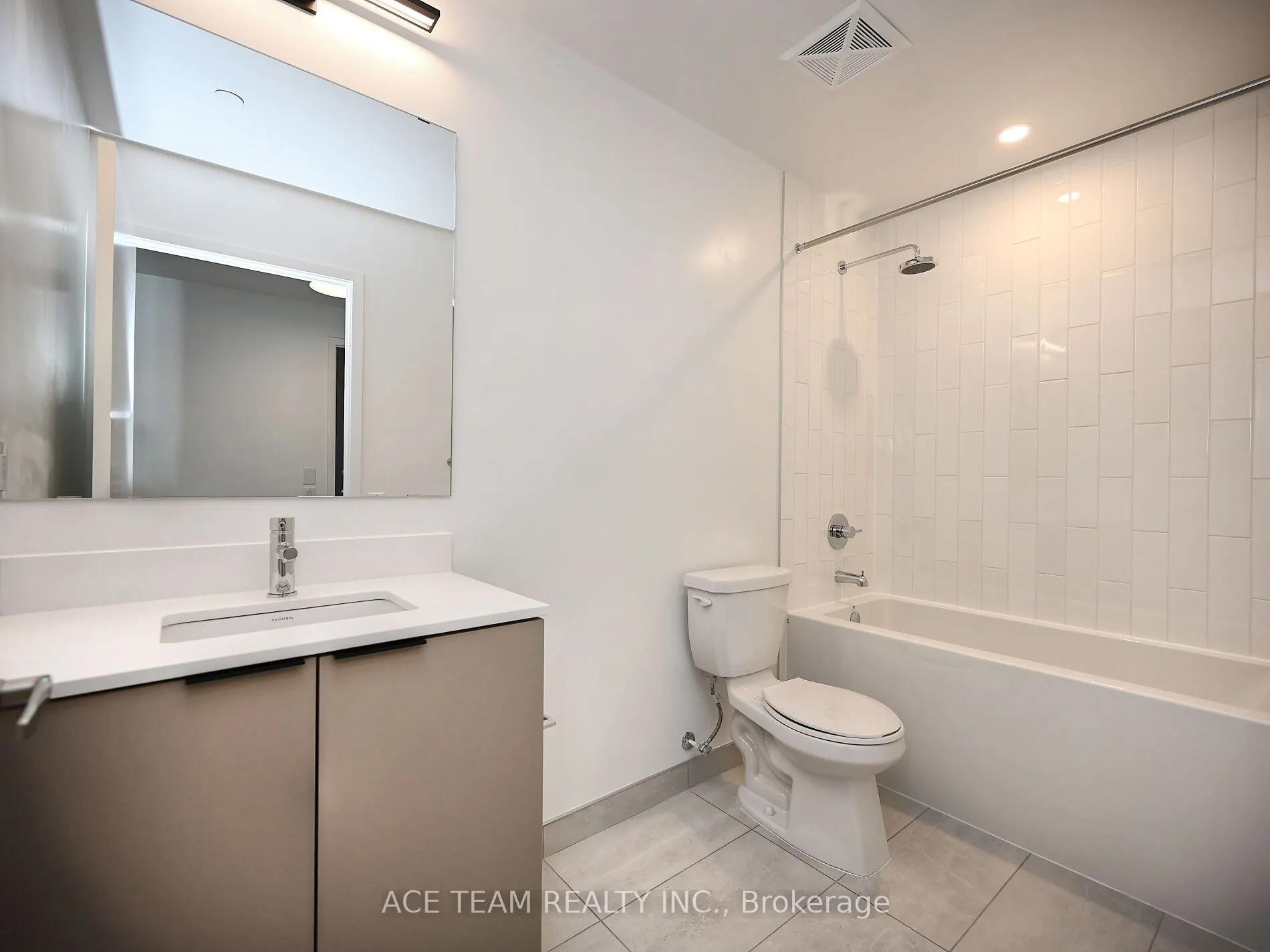 2485 Eglinton Avenue W, #1404