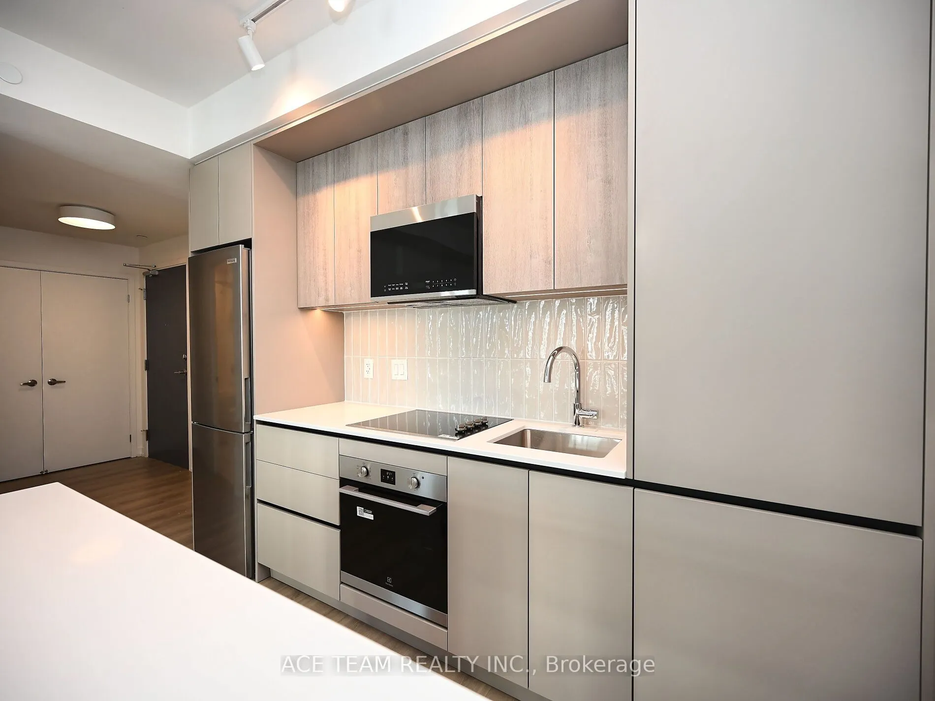2485 Eglinton Avenue W, #1404