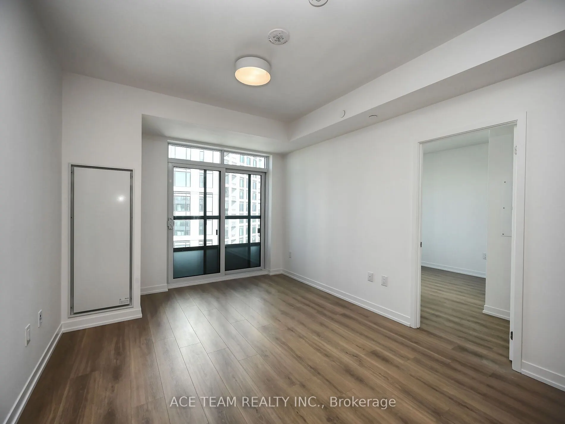 2485 Eglinton Avenue W, #1404