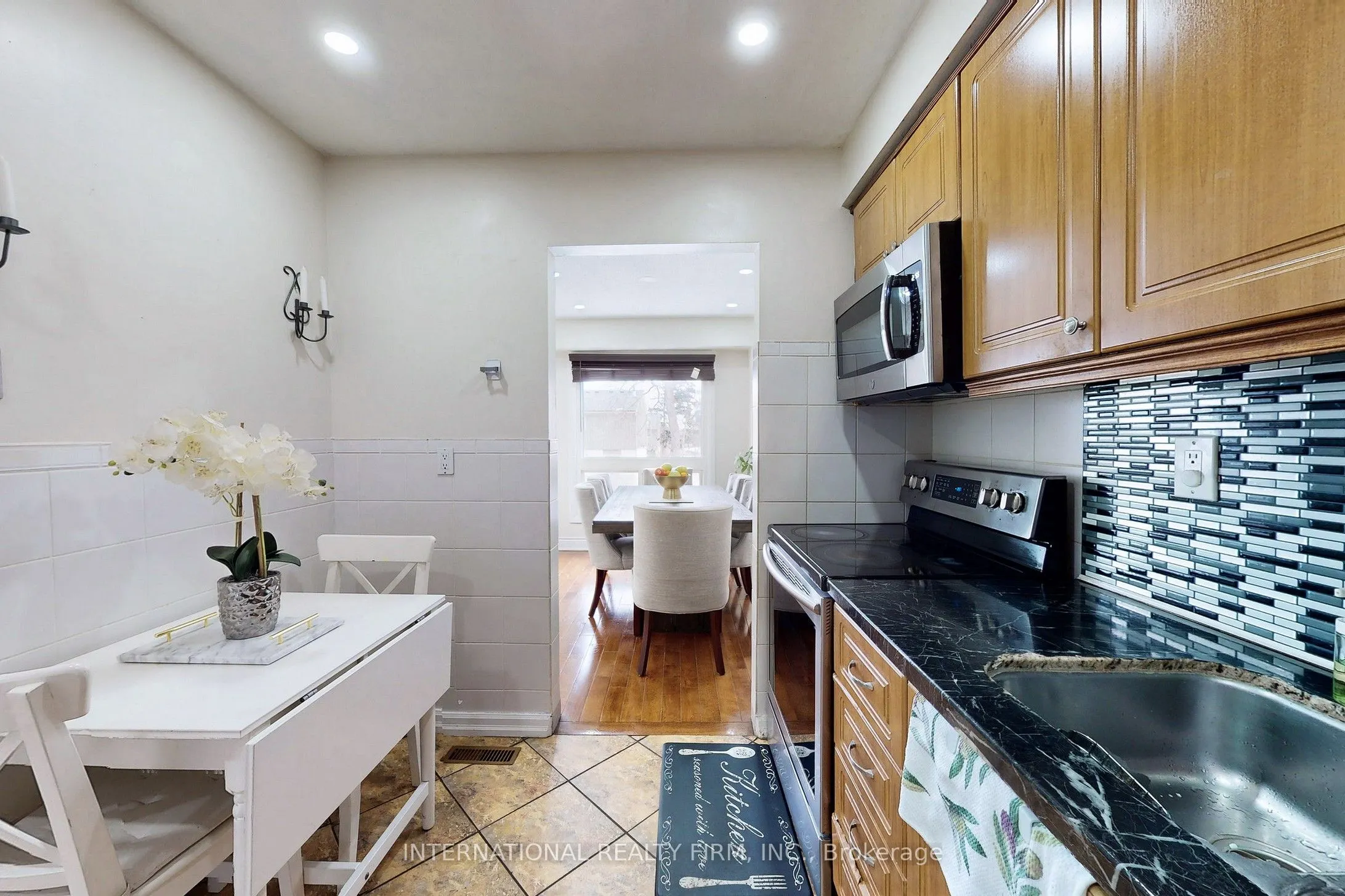 60 Hanson Road, #62